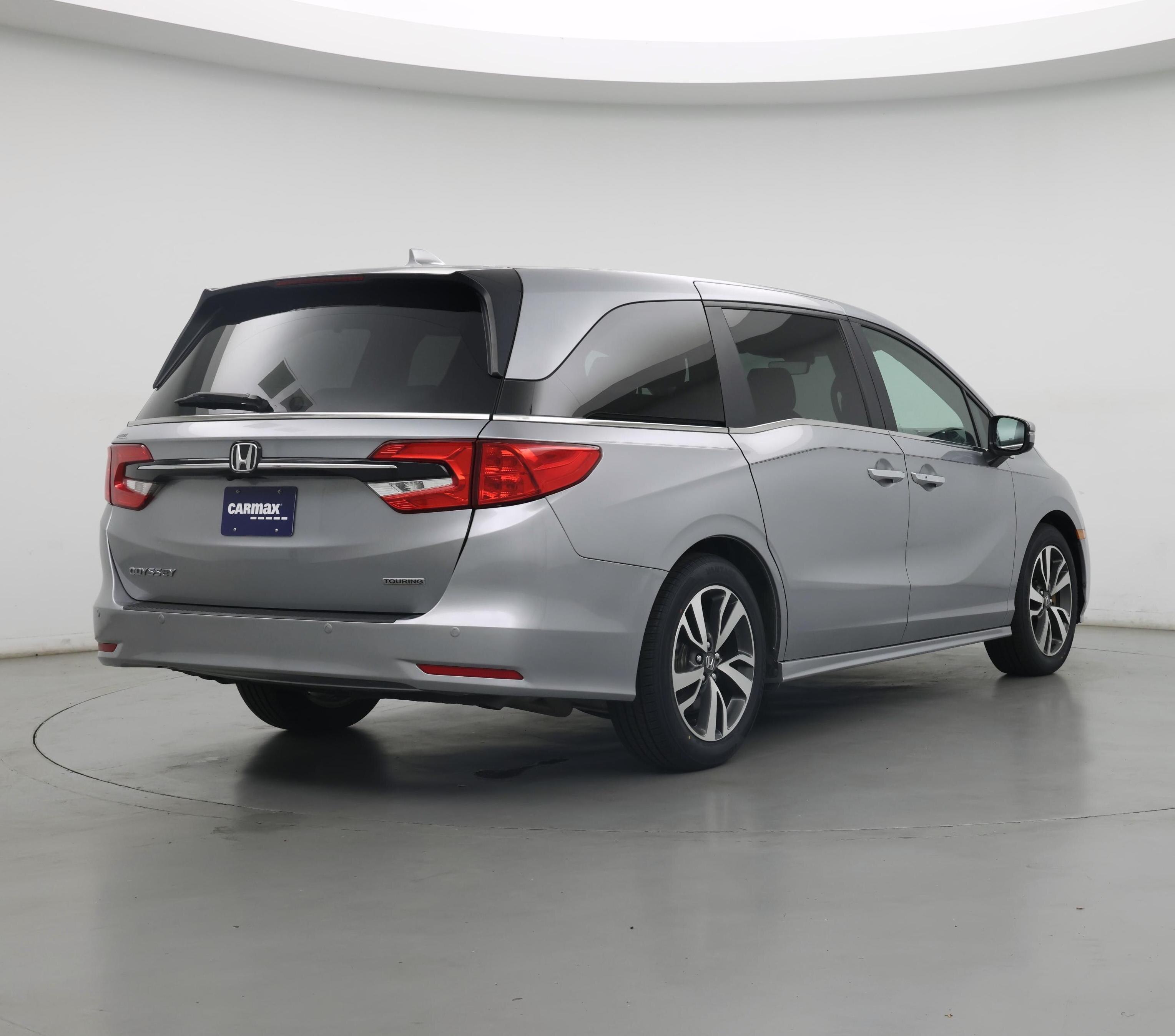 Thumbnail: 2023 Honda Odyssey - 8