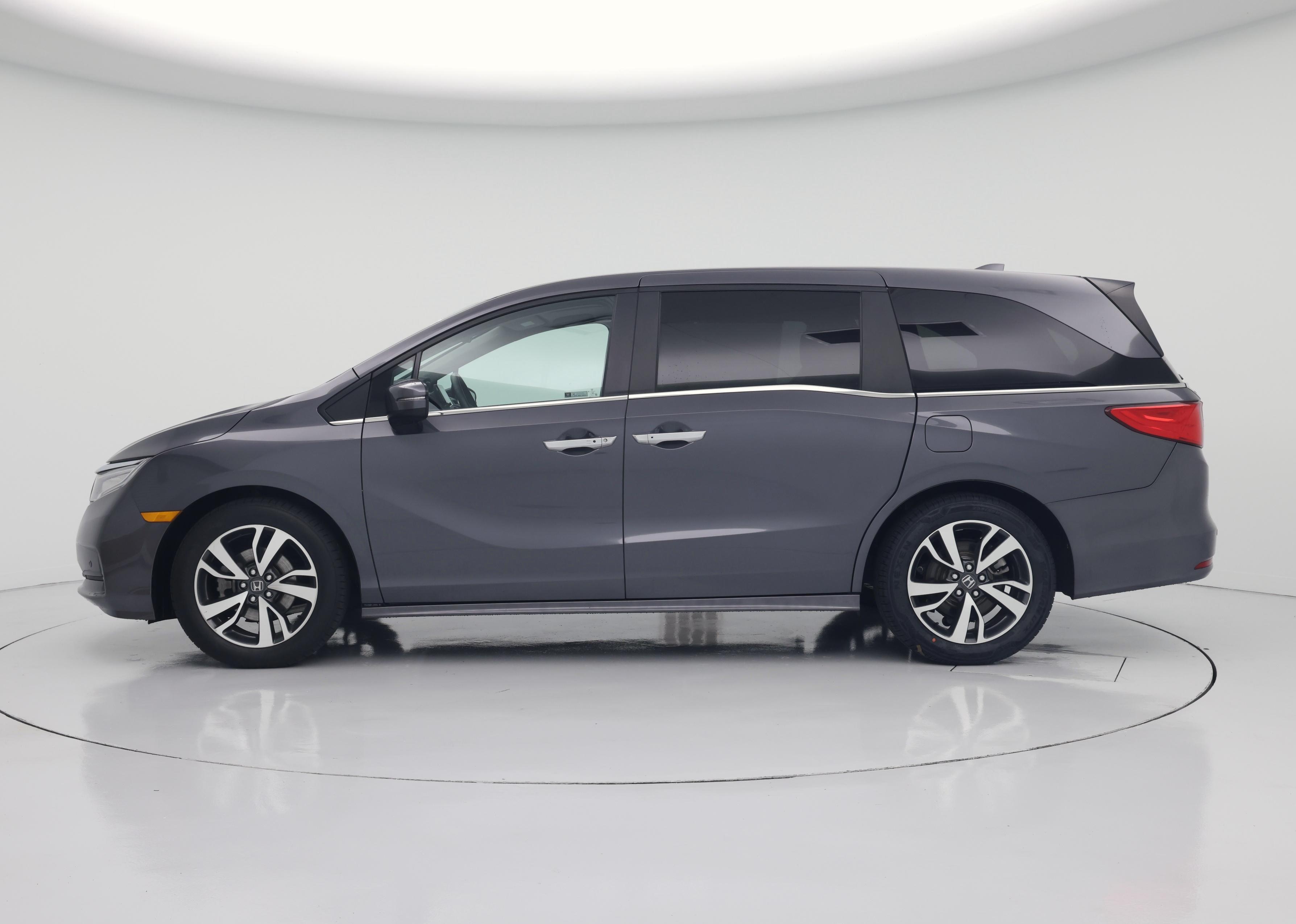 Thumbnail: 2023 Honda Odyssey - 3