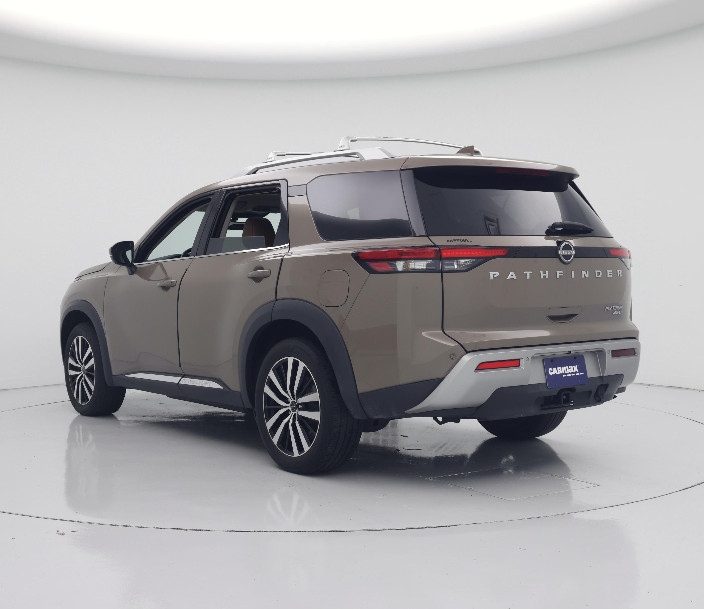 Thumbnail: 2023 Nissan Pathfinder - 2