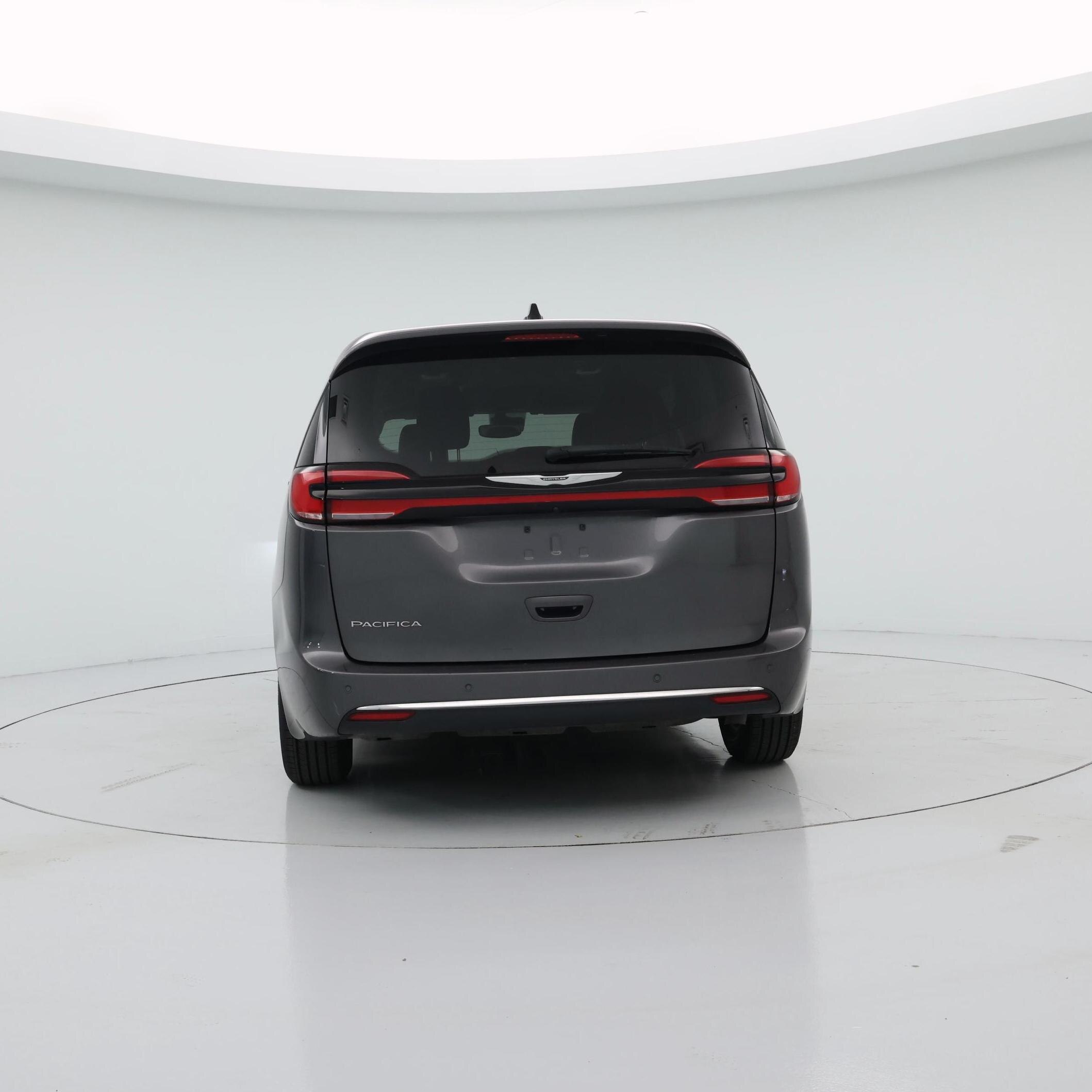 Thumbnail: 2023 Chrysler Pacifica - 6