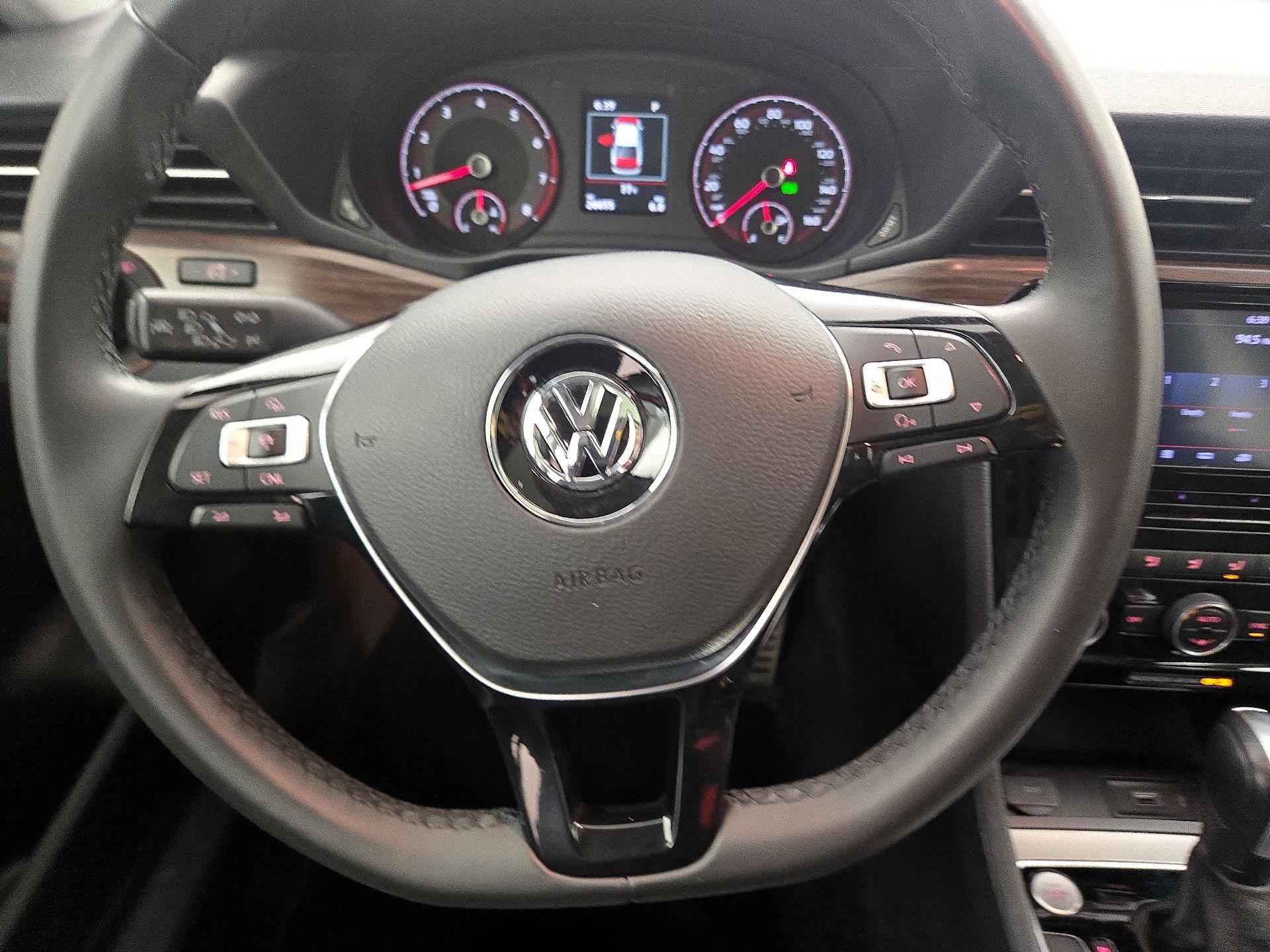 Thumbnail: 2022 Volkswagen Passat - 10