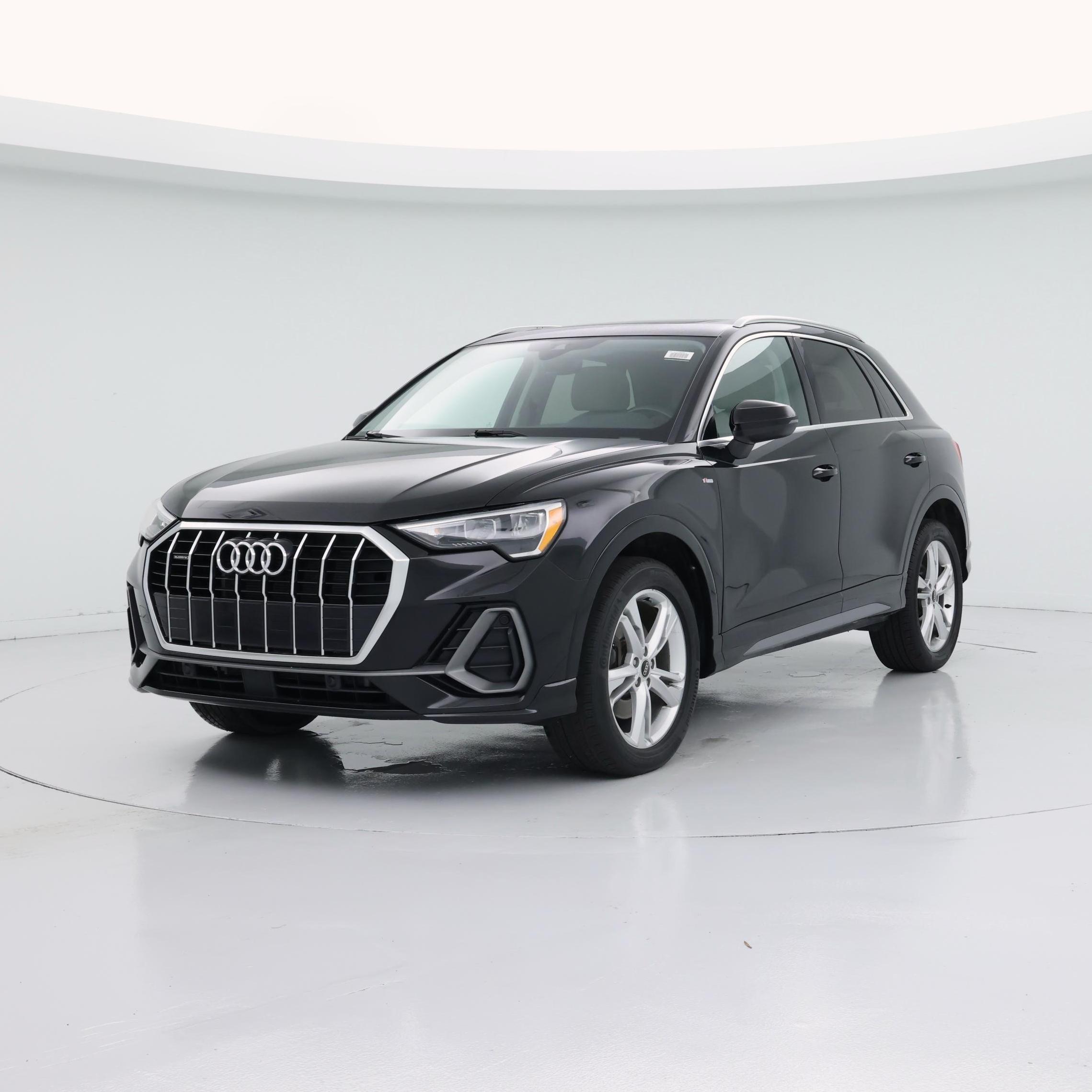 Thumbnail: 2022 Audi Q3 - 4