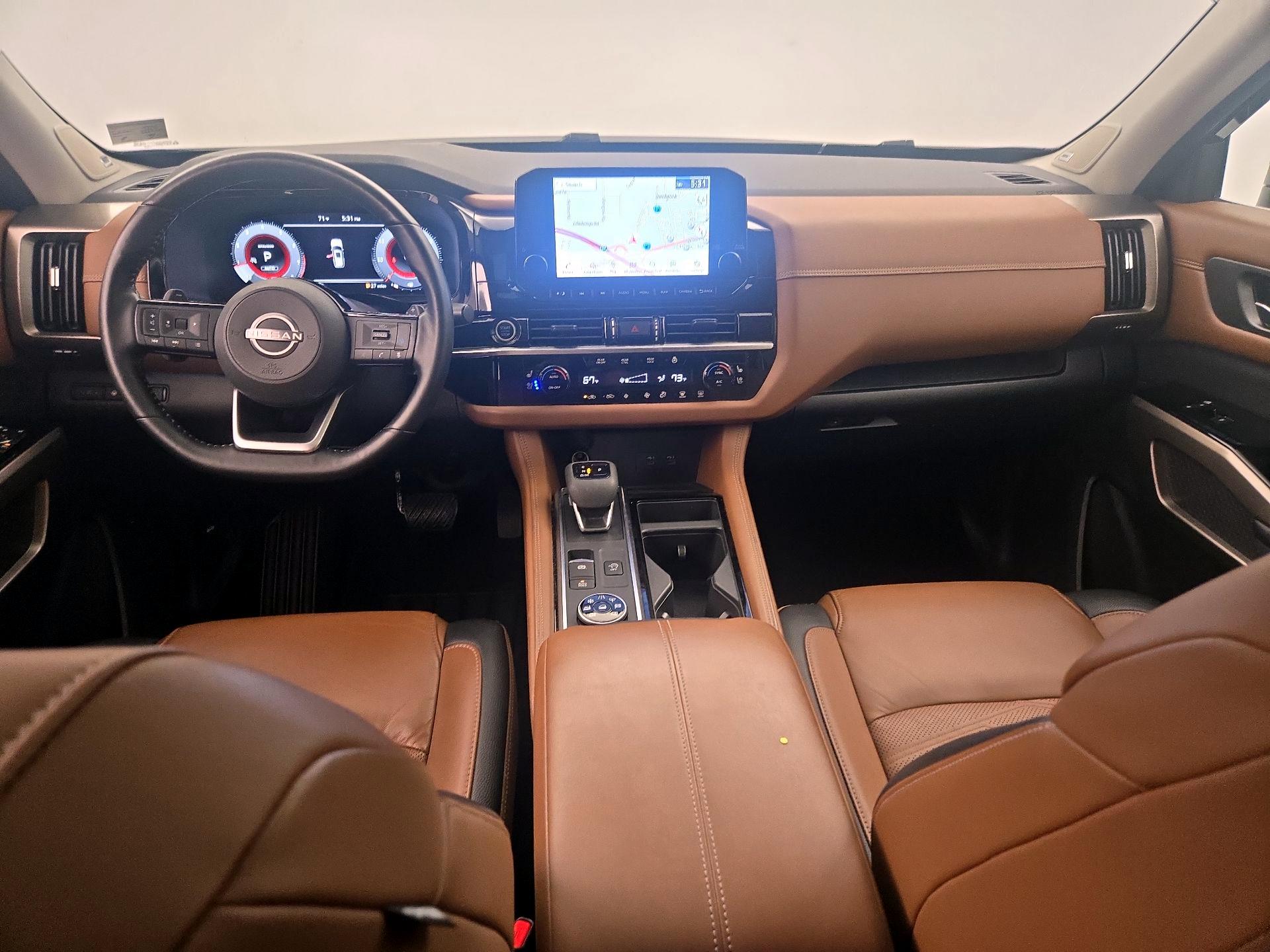 Thumbnail: 2023 Nissan Pathfinder - 9