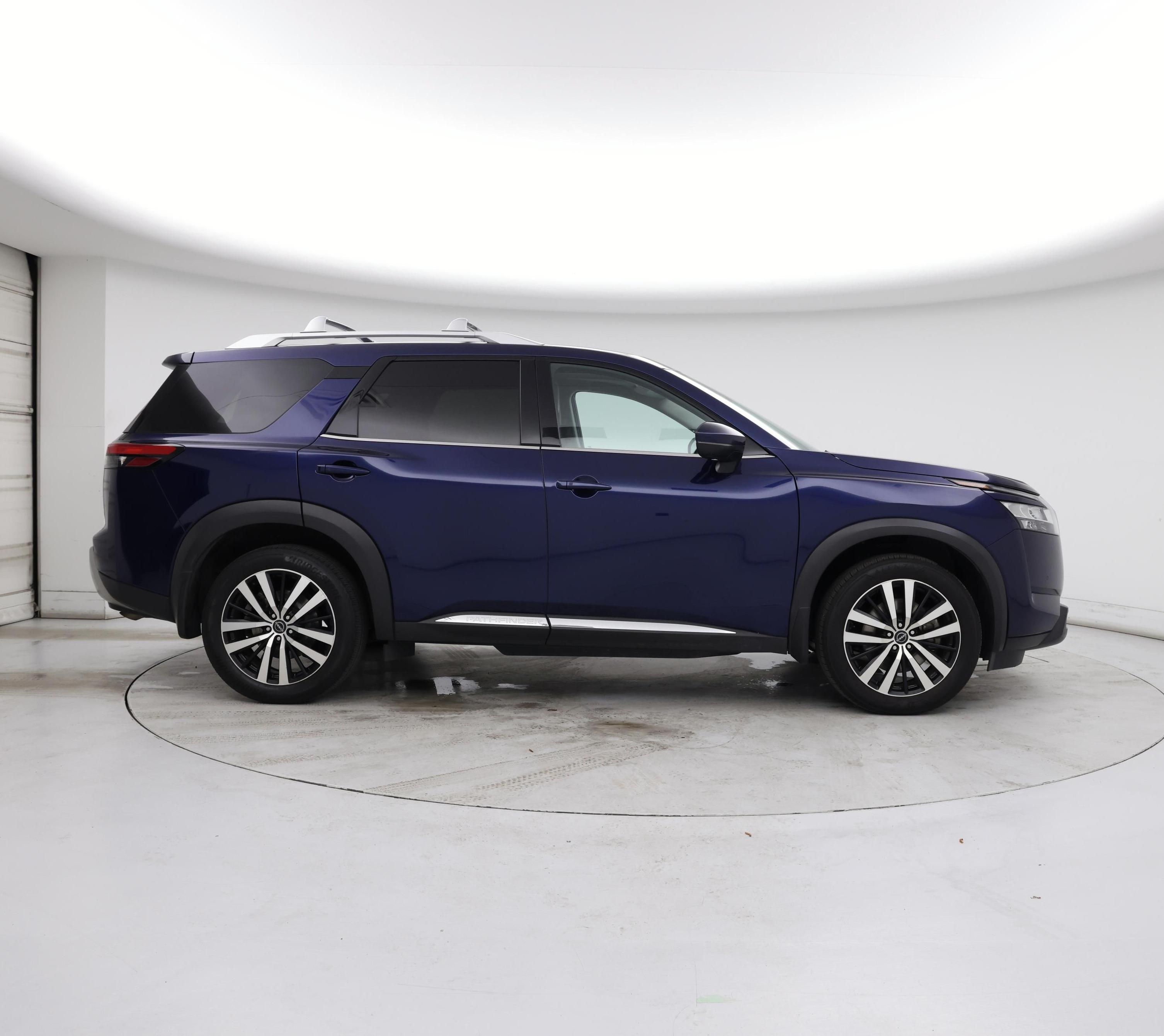 Thumbnail: 2023 Nissan Pathfinder - 7
