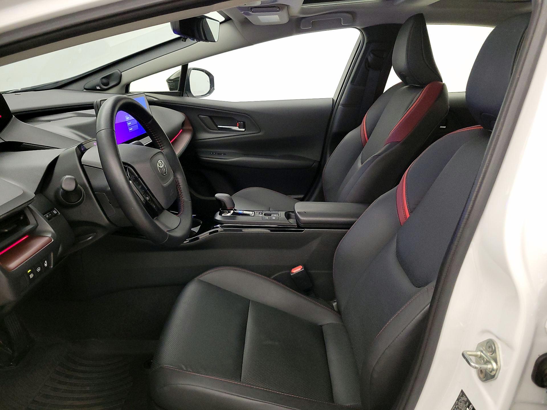 Thumbnail: 2024 Toyota Prius Prime - 11