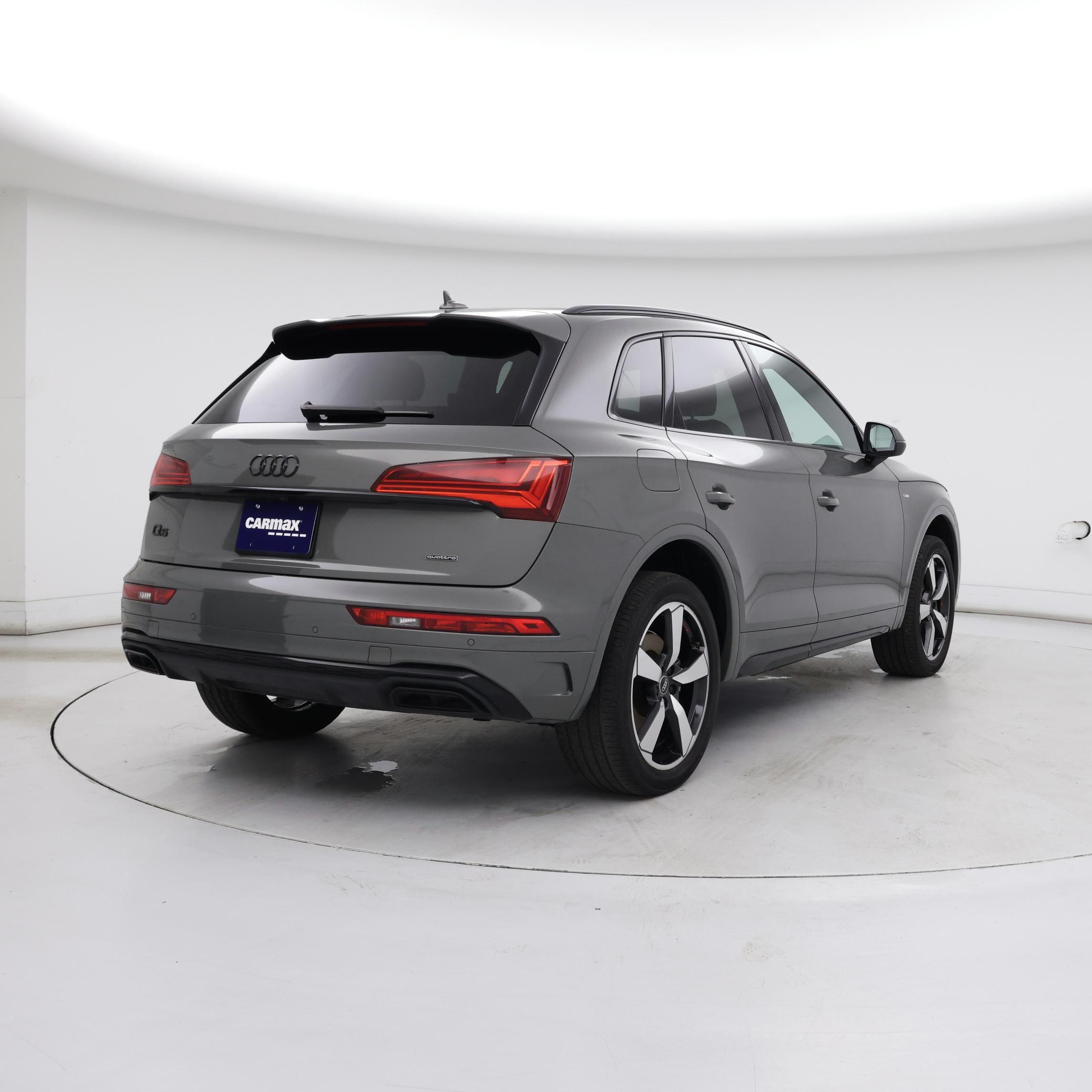 Thumbnail: 2023 Audi Q5 - 8