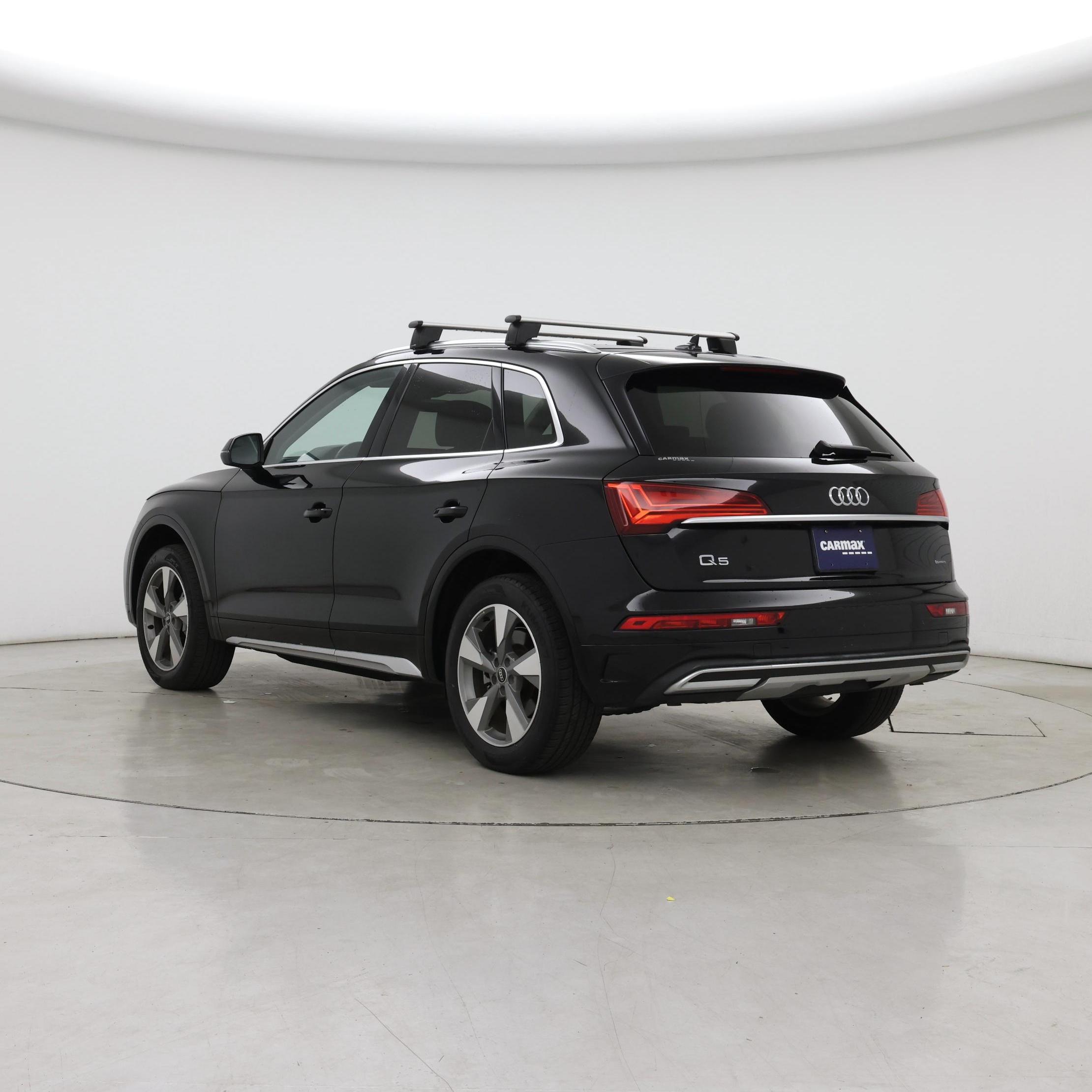 Thumbnail: 2023 Audi Q5 - 2