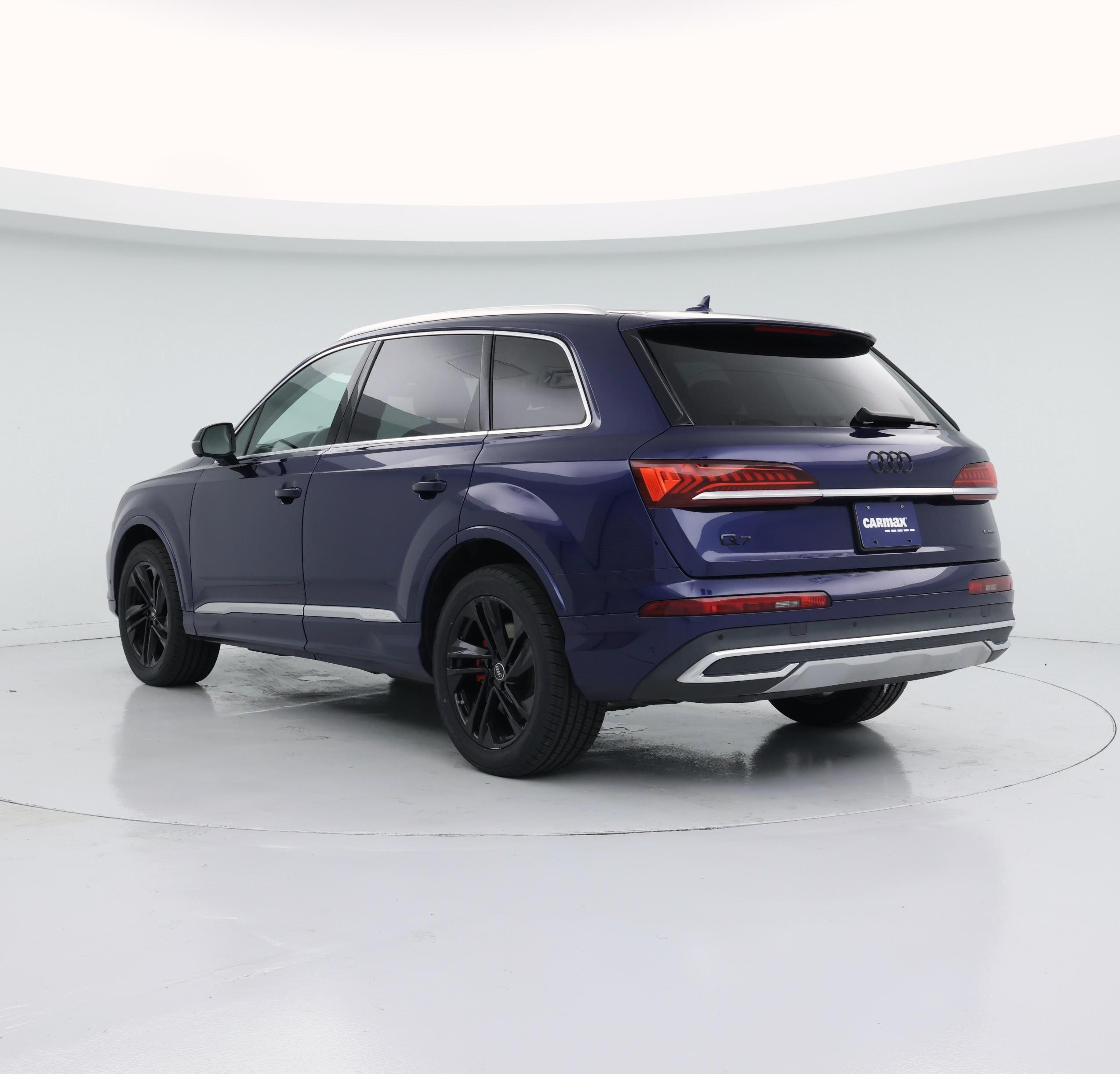 Thumbnail: 2022 Audi Q7 - 2