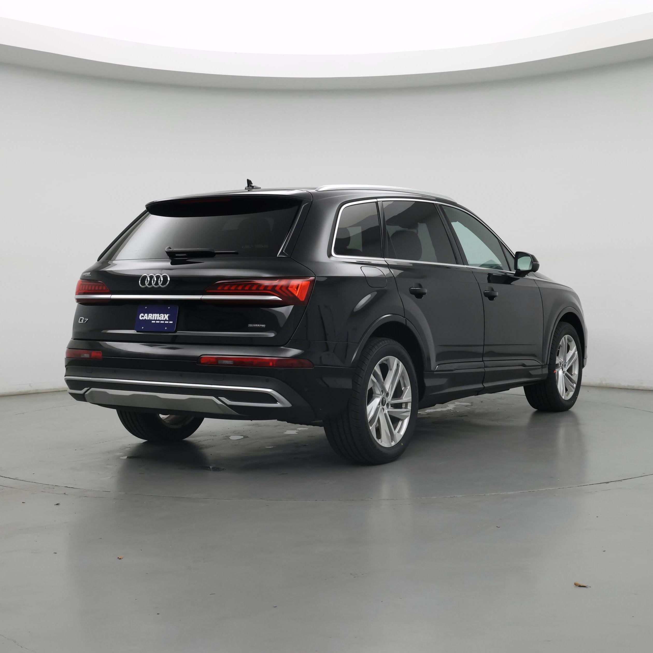Thumbnail: 2023 Audi Q7 - 8