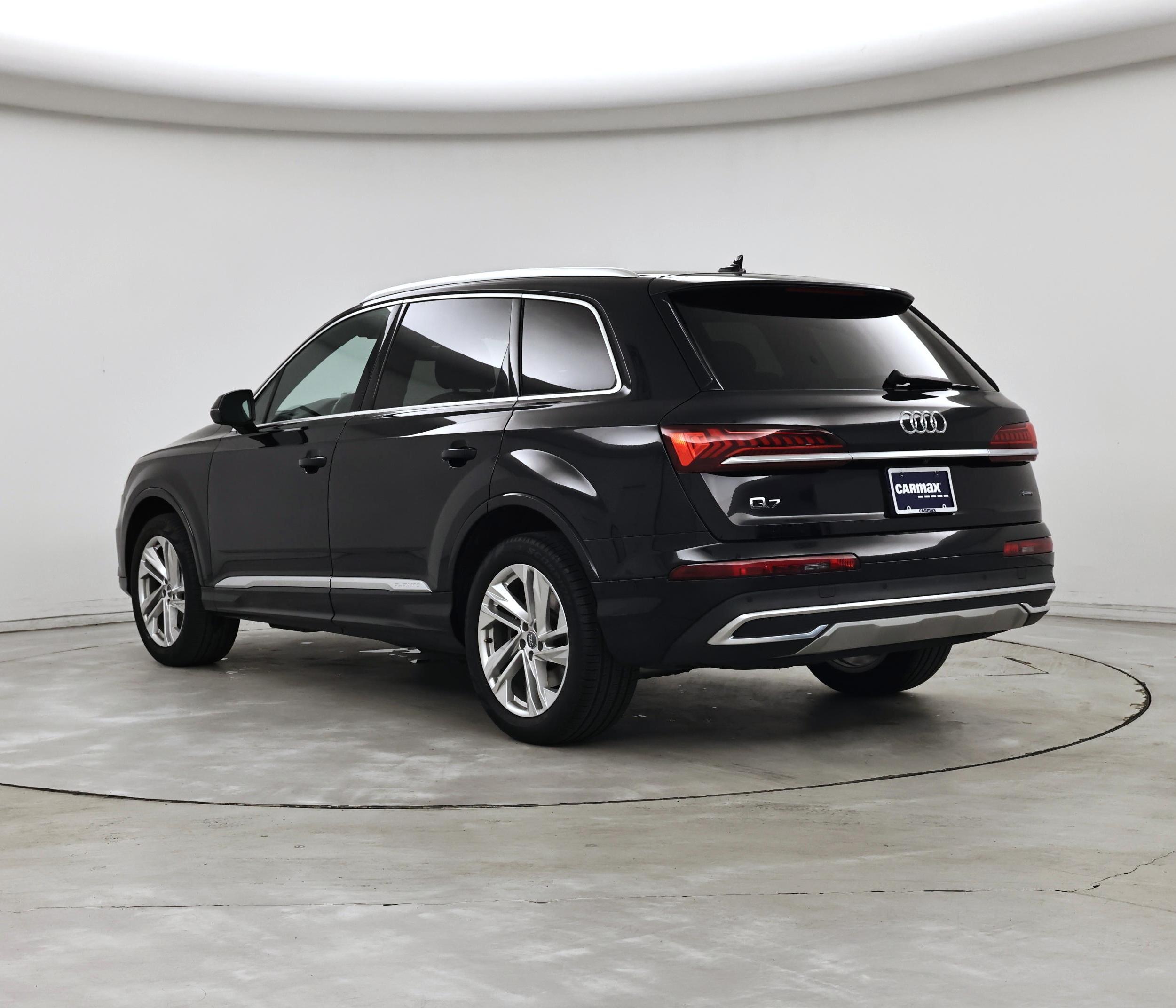 Thumbnail: 2020 Audi Q7 - 2