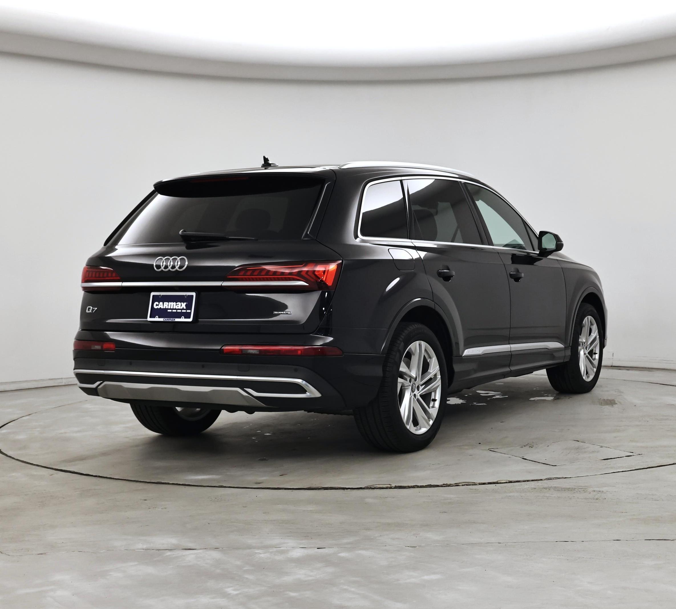 Thumbnail: 2020 Audi Q7 - 8