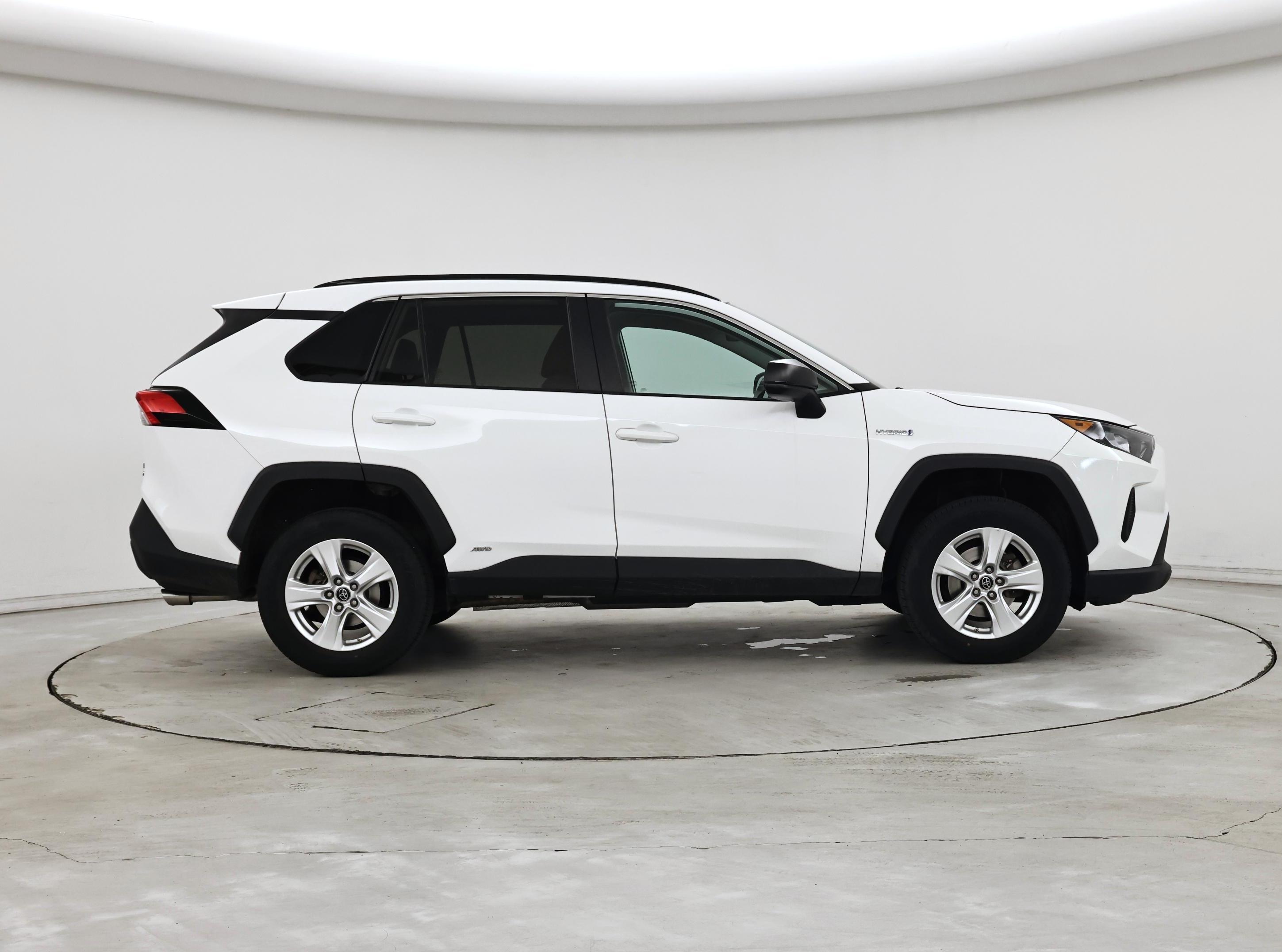 Thumbnail: 2020 Toyota RAV4 - 7
