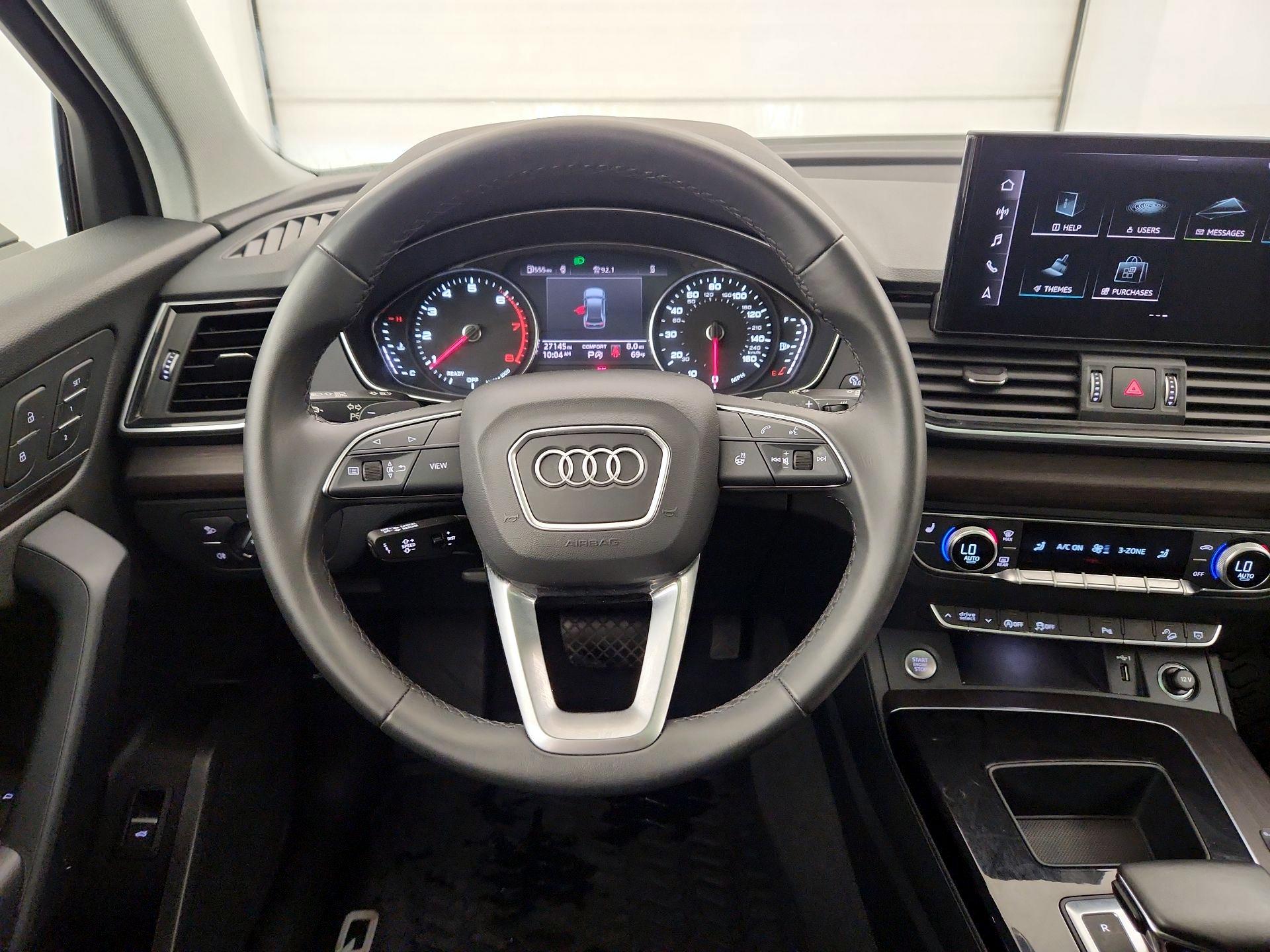 Thumbnail: 2023 Audi Q5 - 10