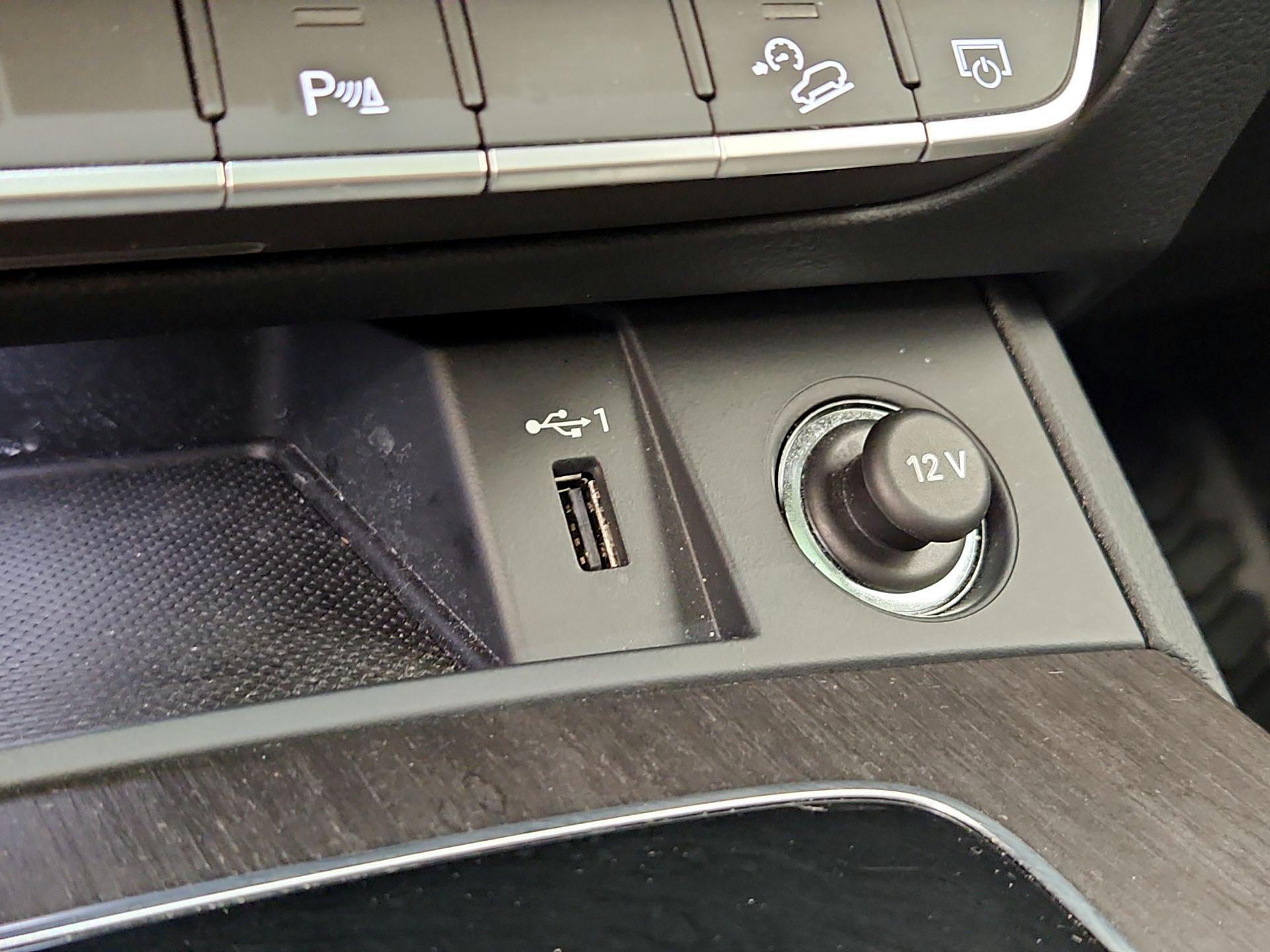 Thumbnail: 2023 Audi Q5 - 18