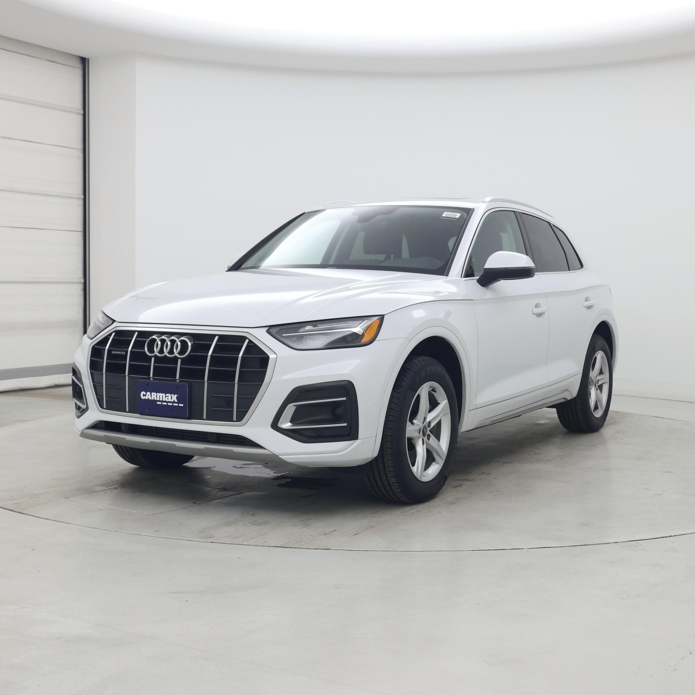 Thumbnail: 2023 Audi Q5 - 4