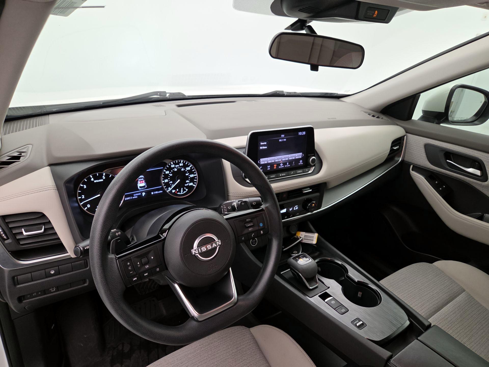 Thumbnail: 2023 Nissan Rogue - 9