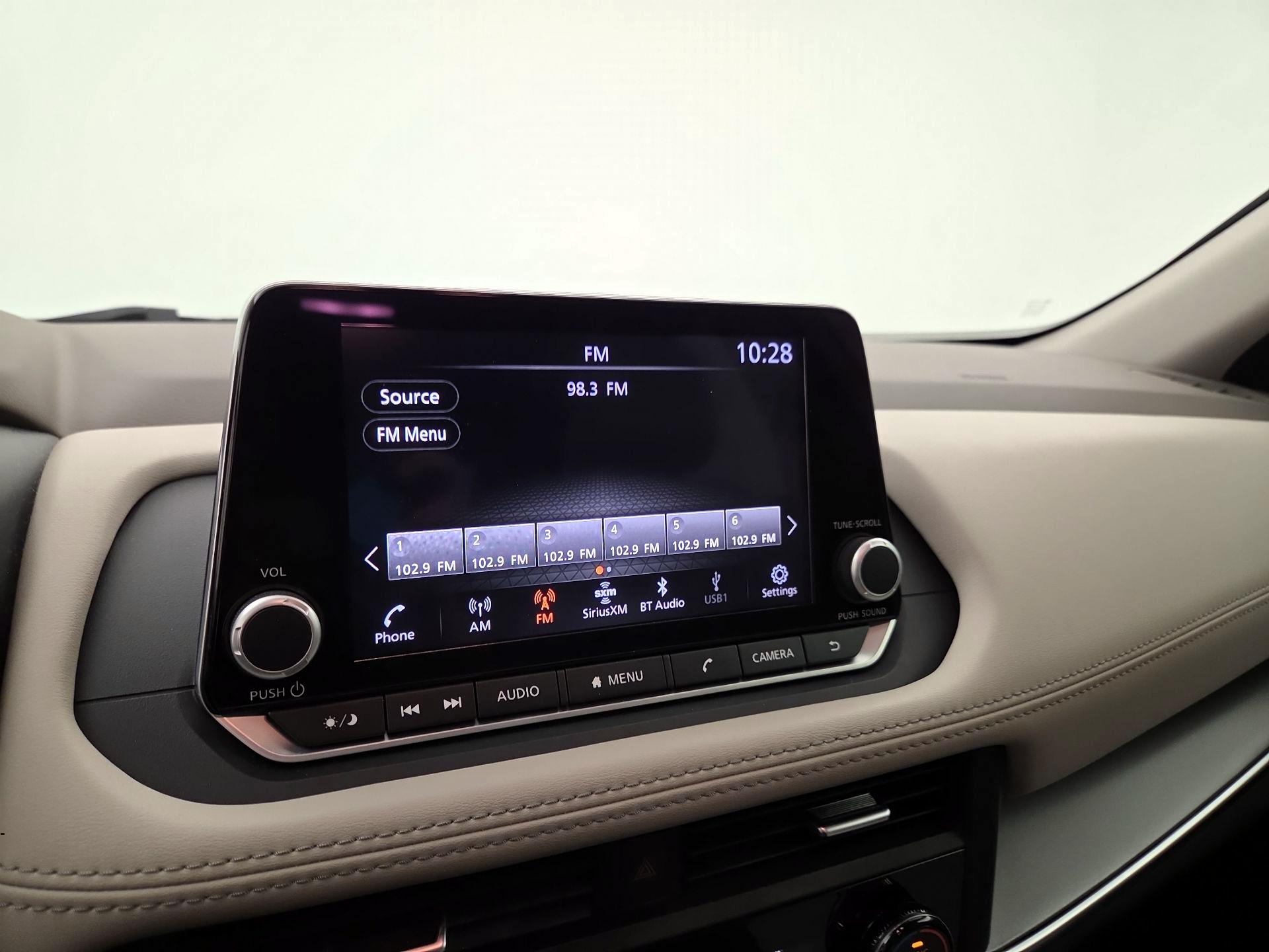 Thumbnail: 2023 Nissan Rogue - 15