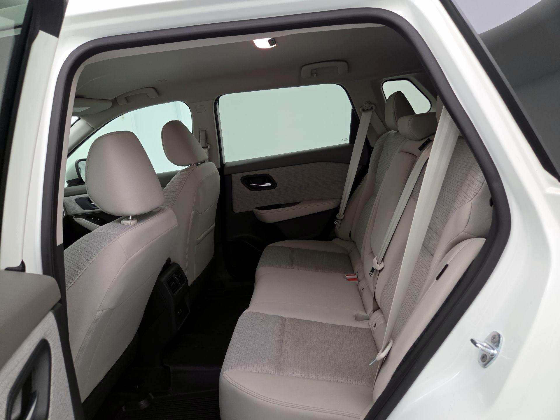 Thumbnail: 2023 Nissan Rogue - 19