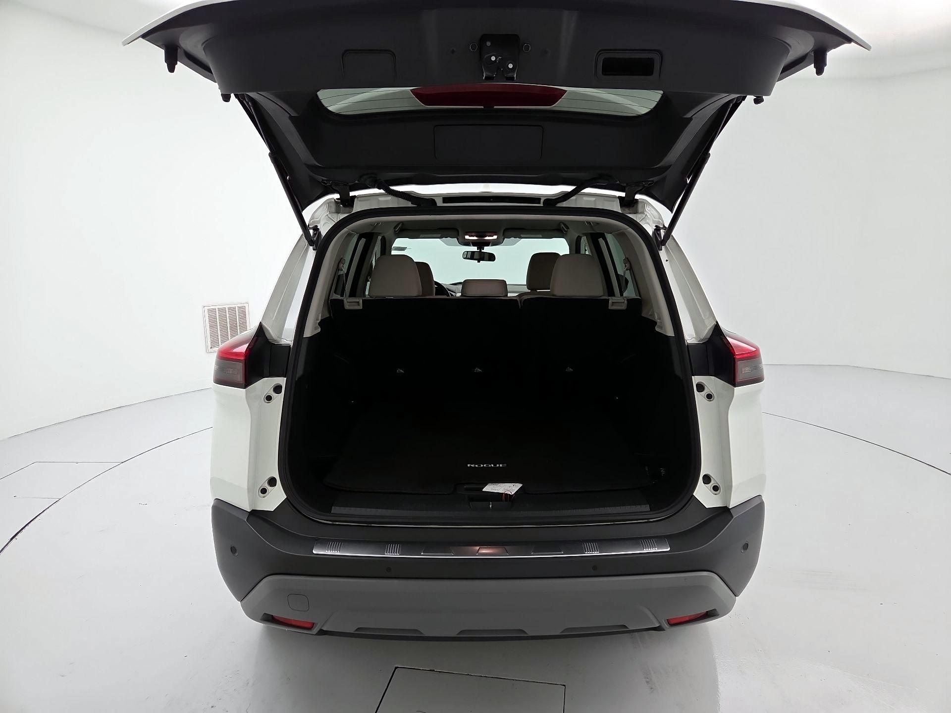 Thumbnail: 2023 Nissan Rogue - 20