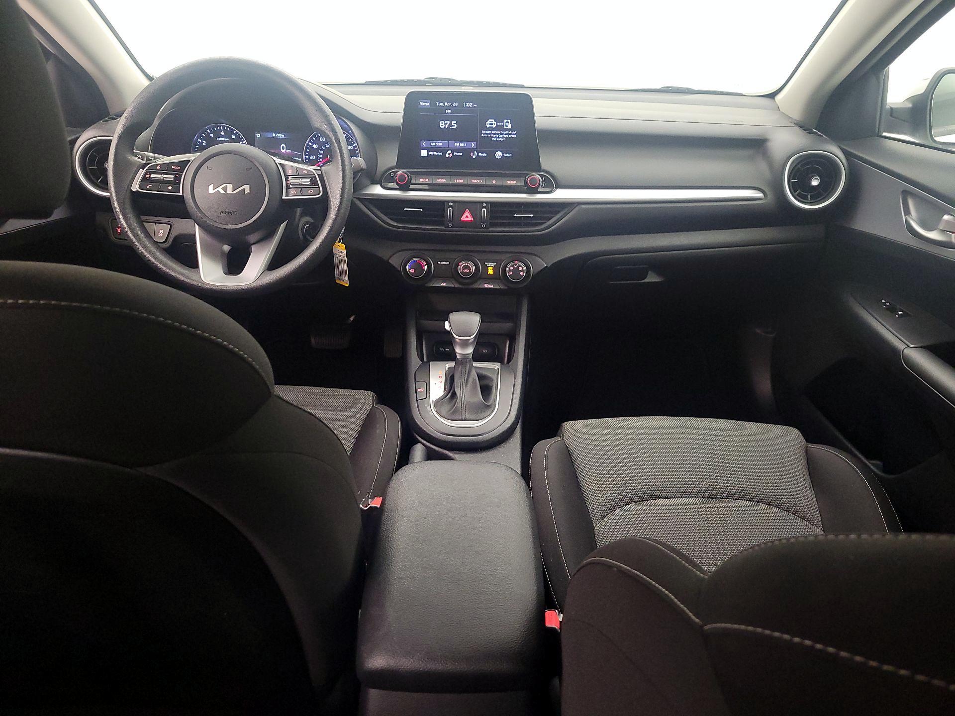 Thumbnail: 2024 Kia Forte - 9