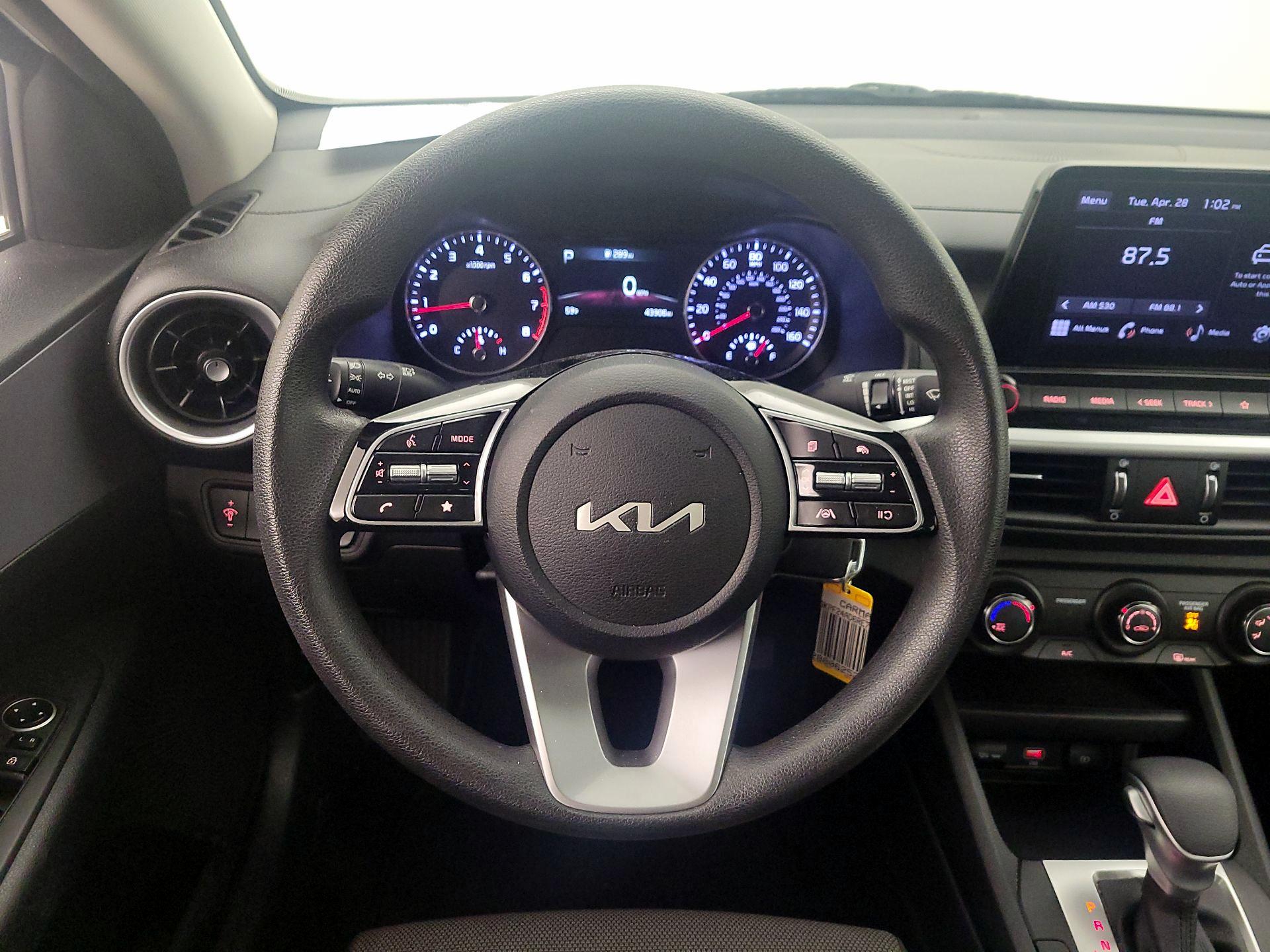 Thumbnail: 2024 Kia Forte - 10