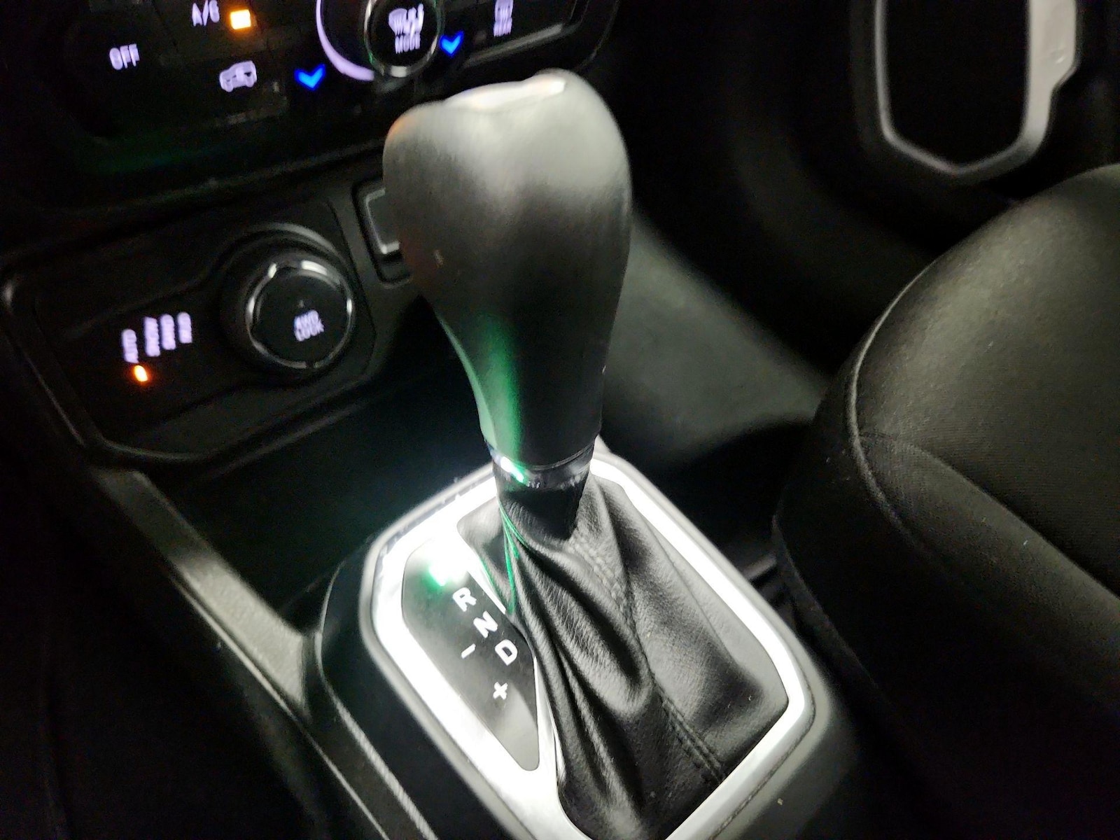 2021 Jeep Renegade Sport - Photo 18