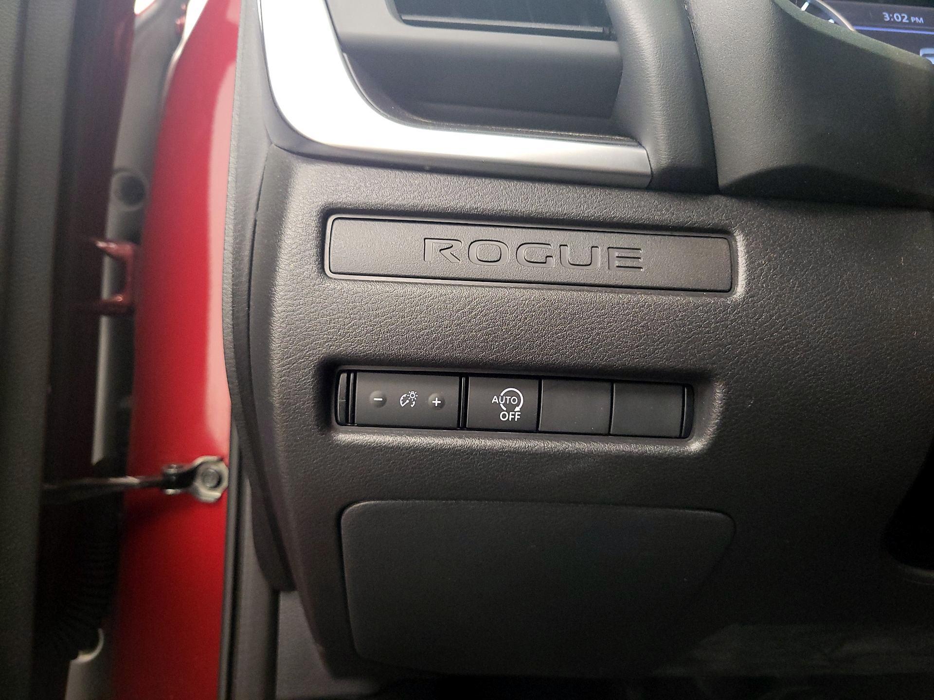 Thumbnail: 2023 Nissan Rogue - 13