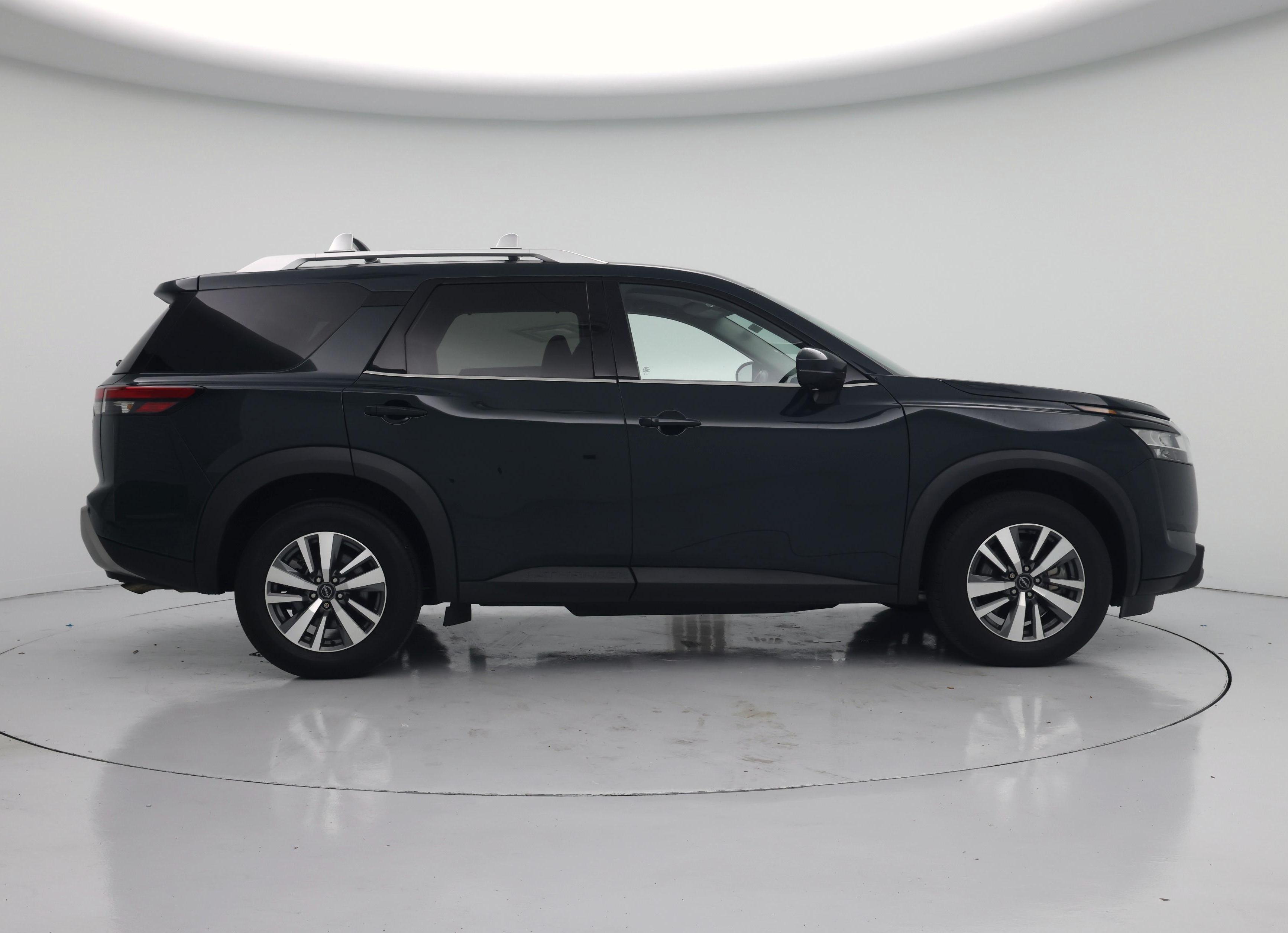 Thumbnail: 2023 Nissan Pathfinder - 7