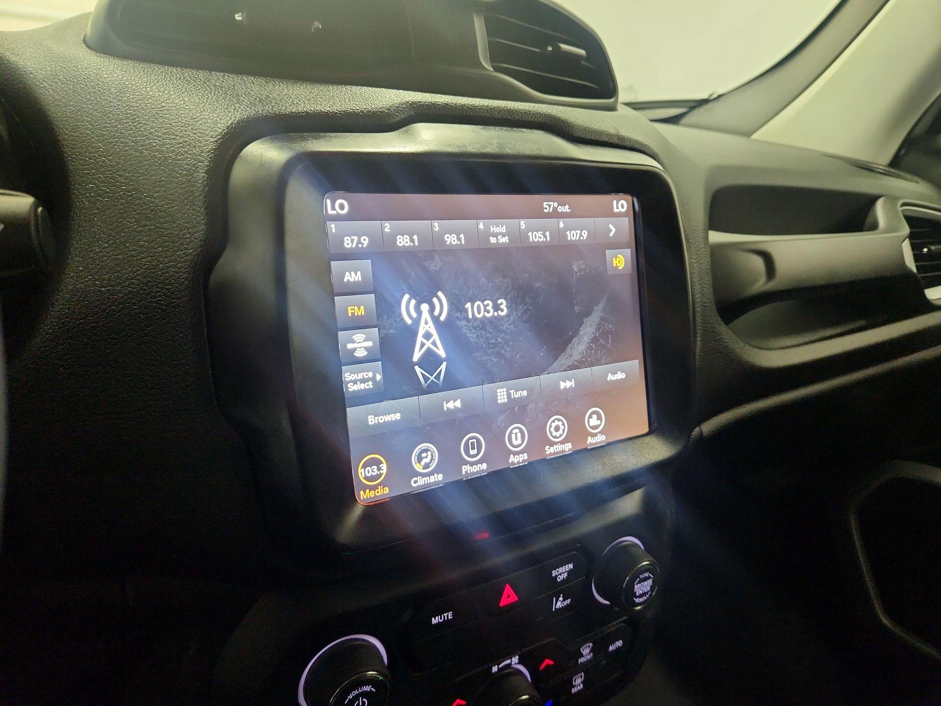 Thumbnail: 2021 Jeep Renegade - 15