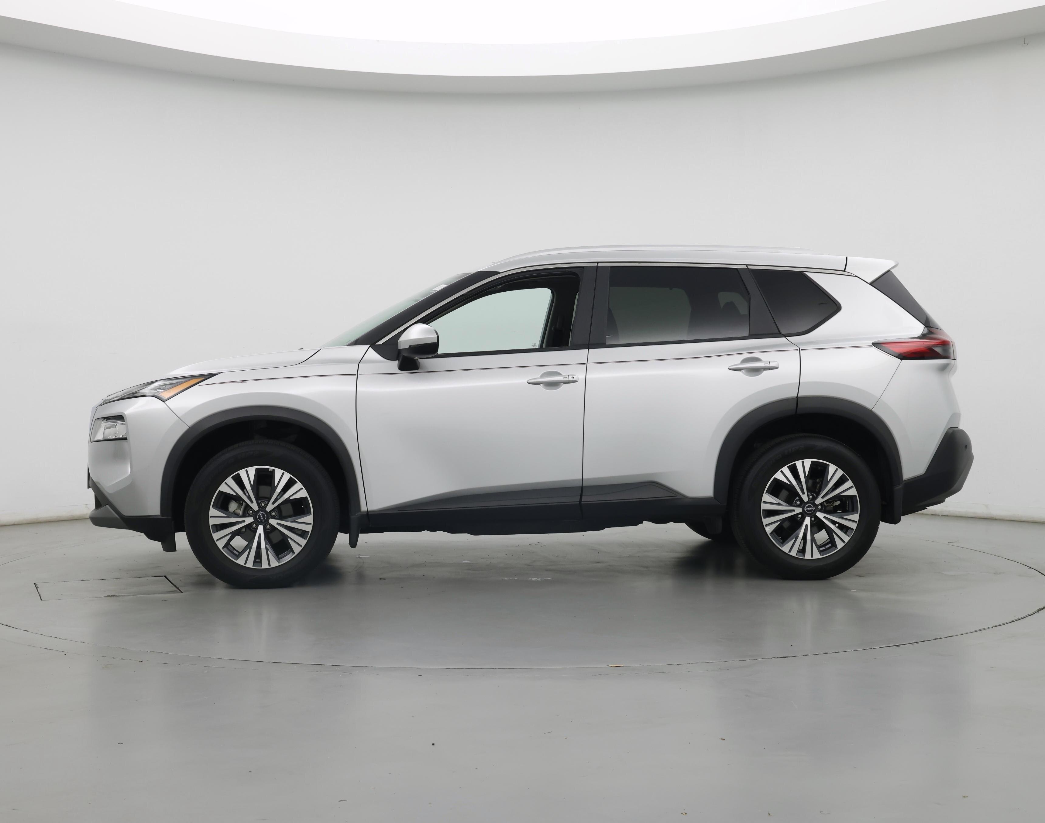 Thumbnail: 2023 Nissan Rogue - 3