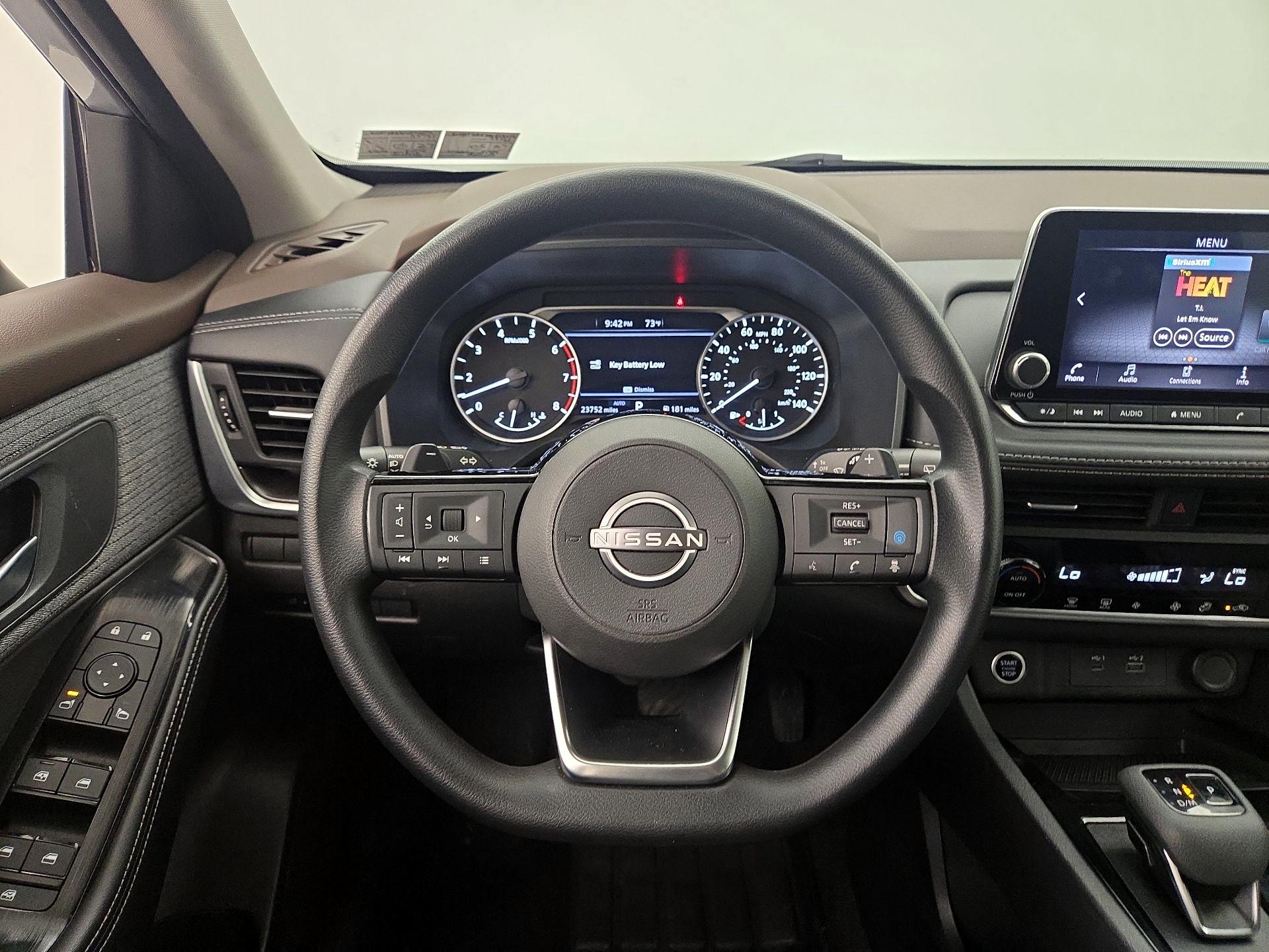 Thumbnail: 2023 Nissan Rogue - 10
