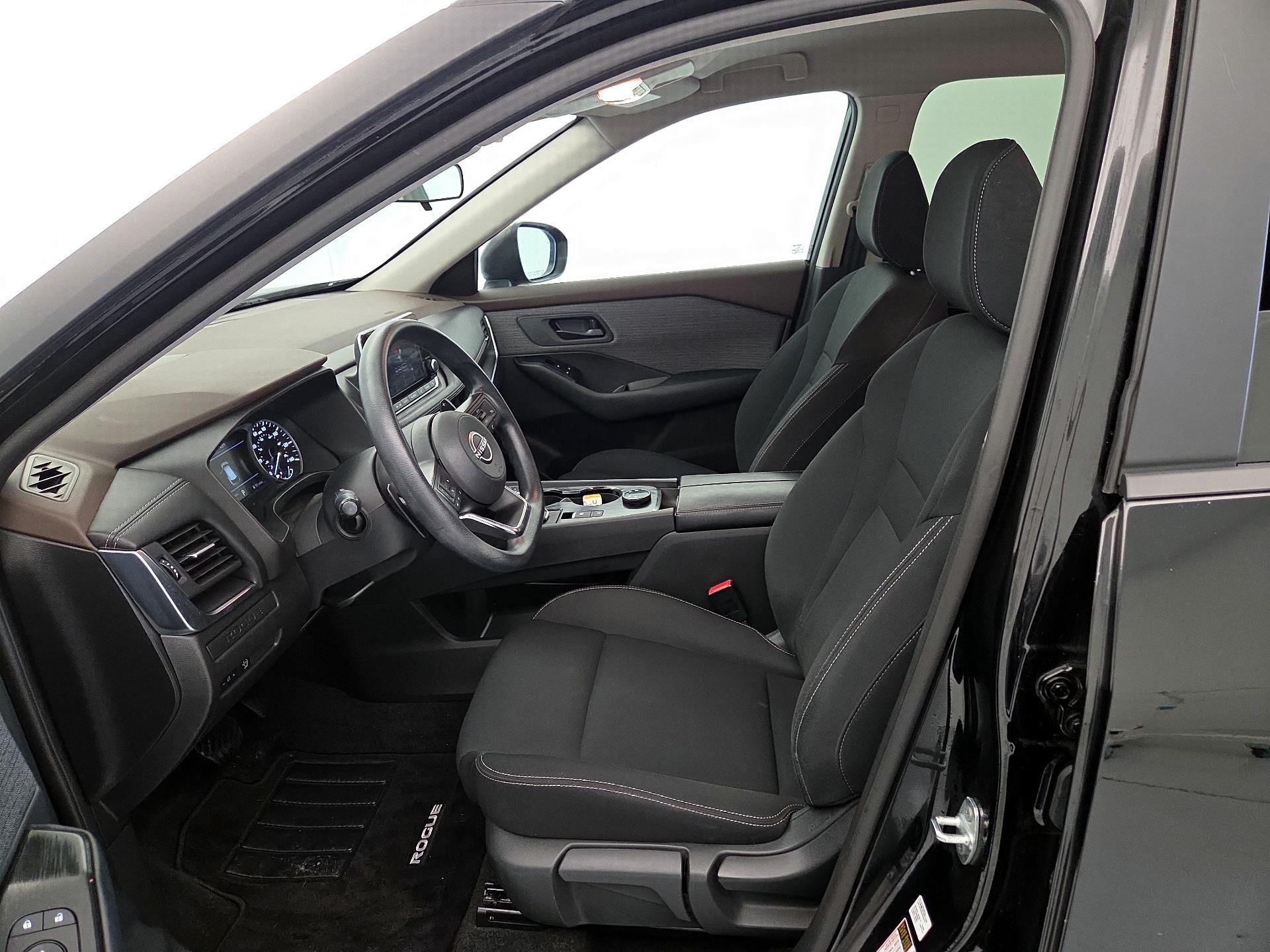 Thumbnail: 2023 Nissan Rogue - 11