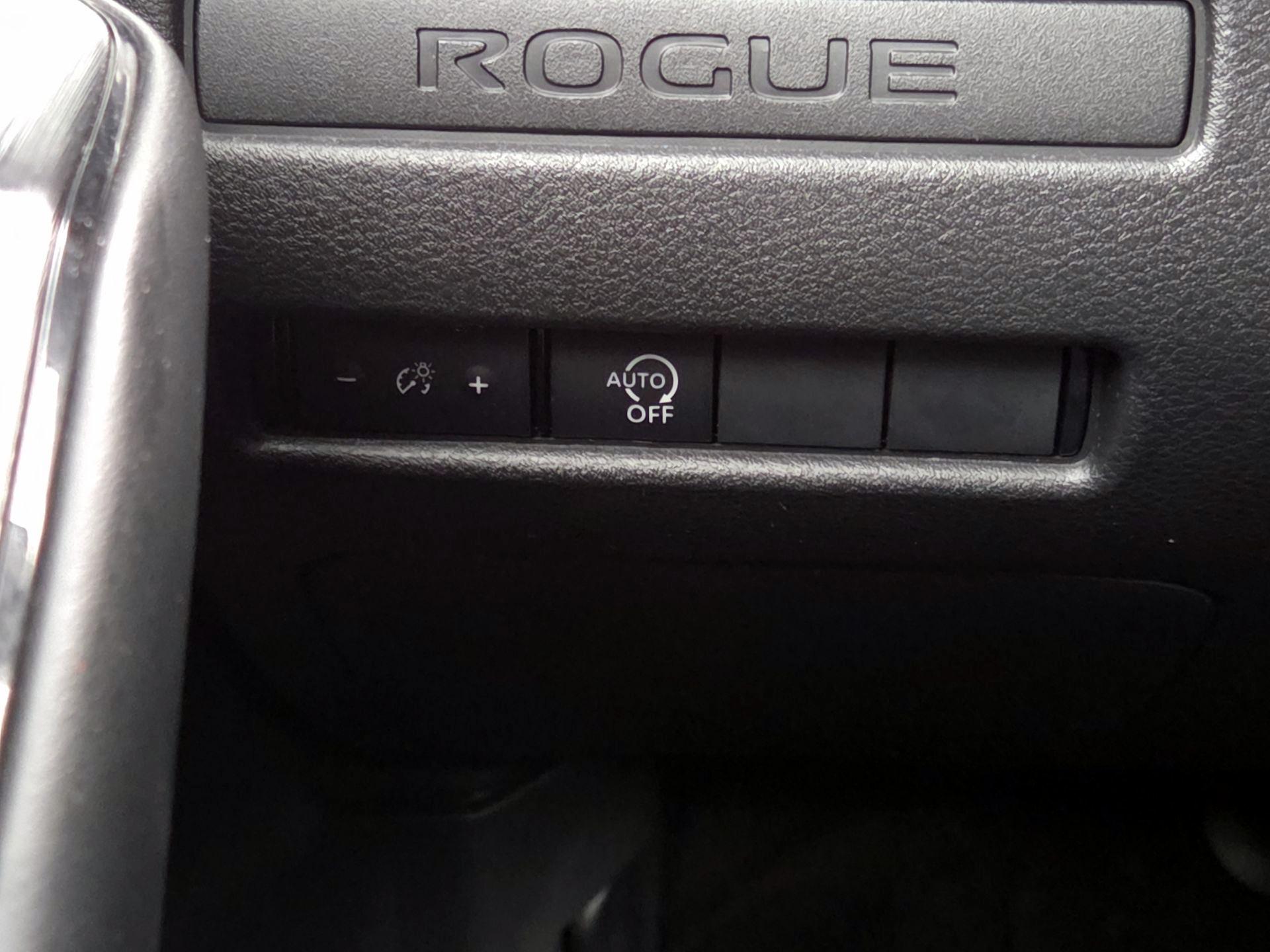 Thumbnail: 2023 Nissan Rogue - 13