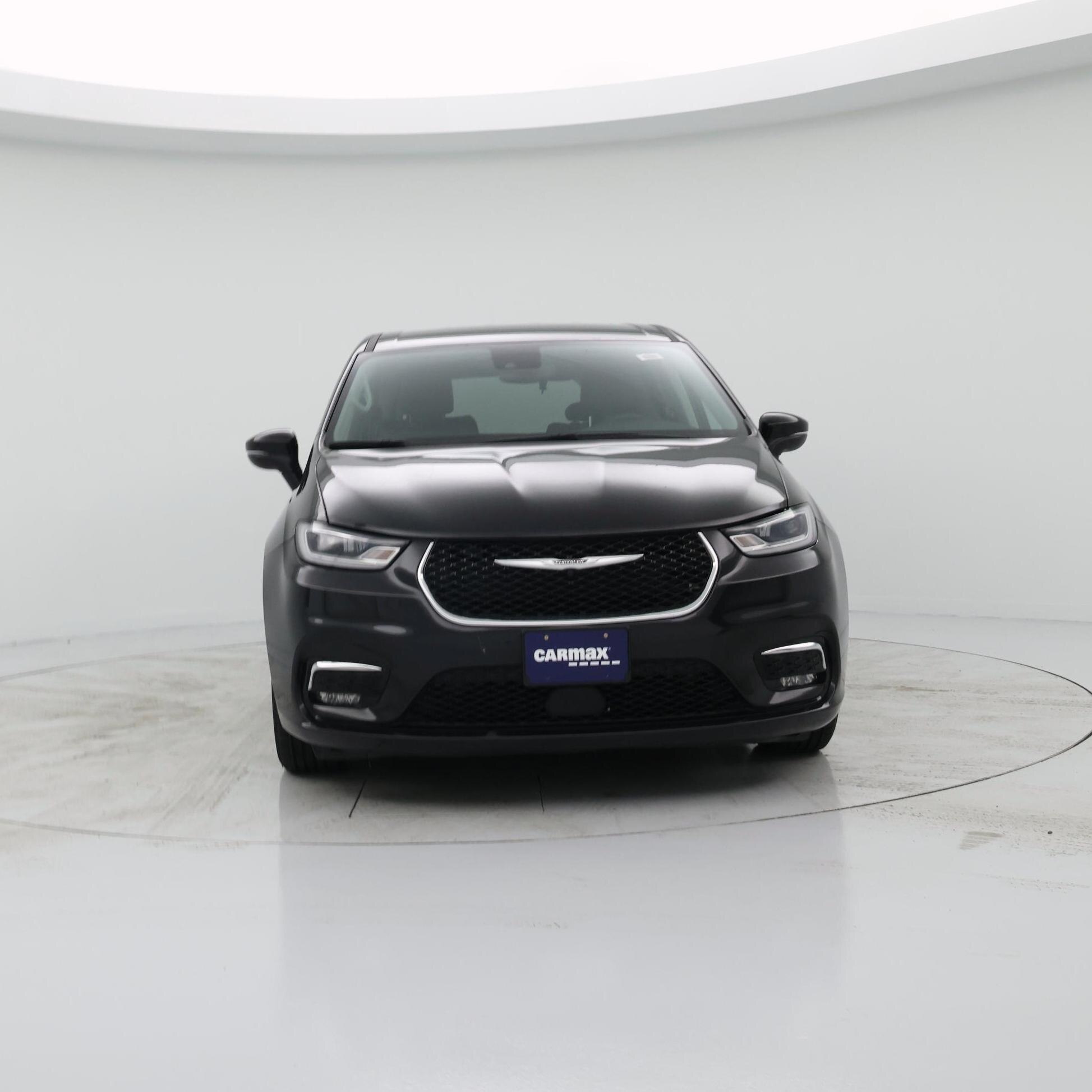 Thumbnail: 2023 Chrysler Pacifica - 5