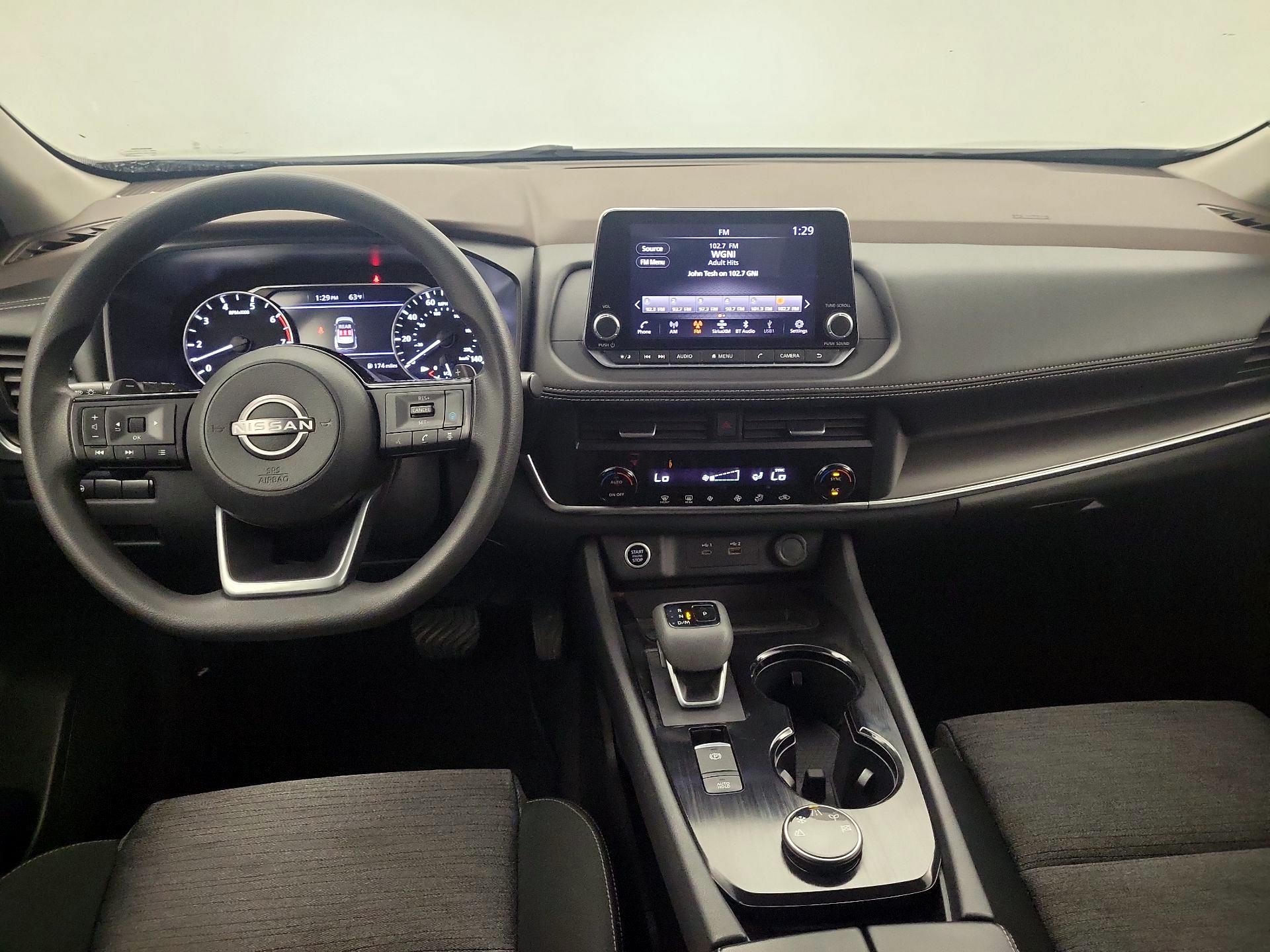 Thumbnail: 2023 Nissan Rogue - 9