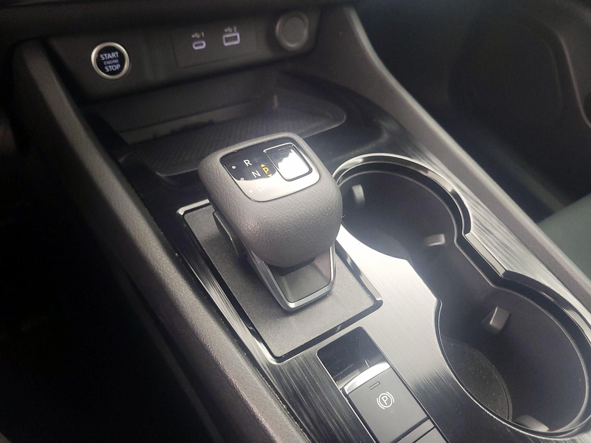 Thumbnail: 2023 Nissan Rogue - 17