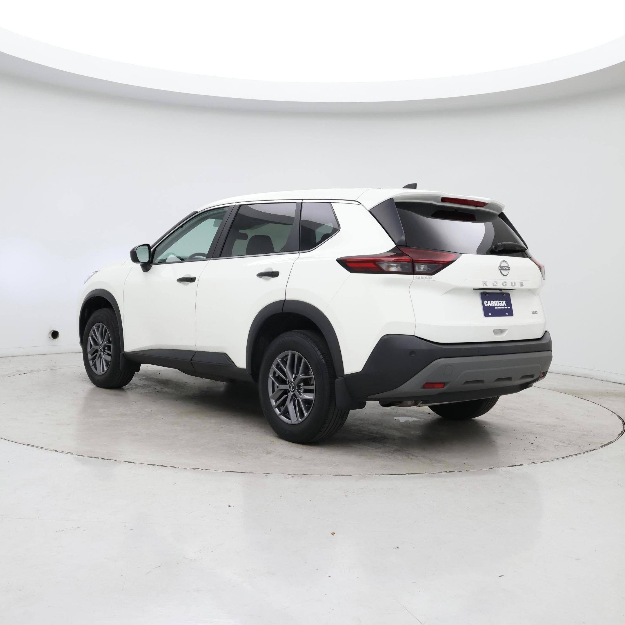 Thumbnail: 2023 Nissan Rogue - 2