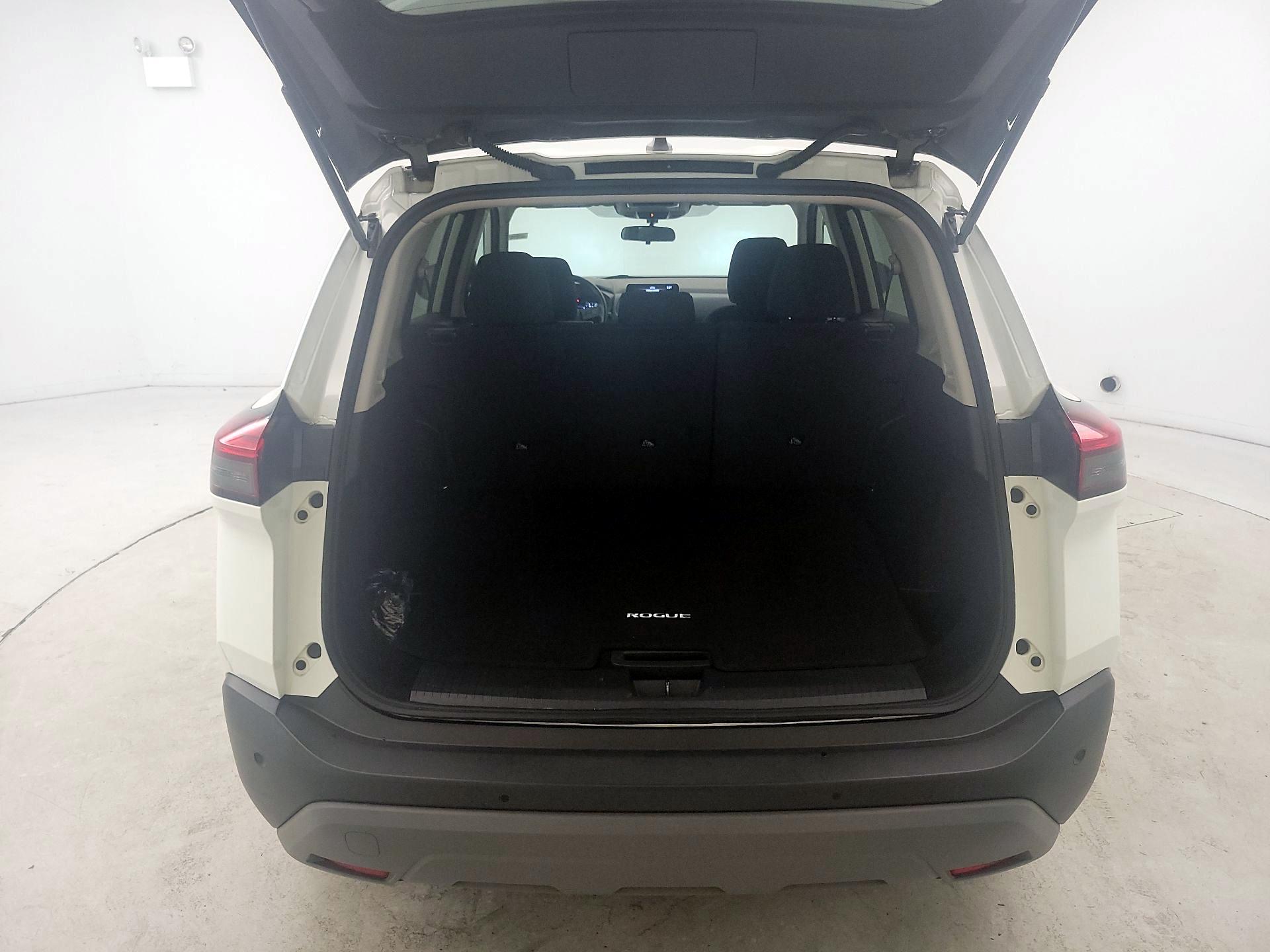 Thumbnail: 2023 Nissan Rogue - 20