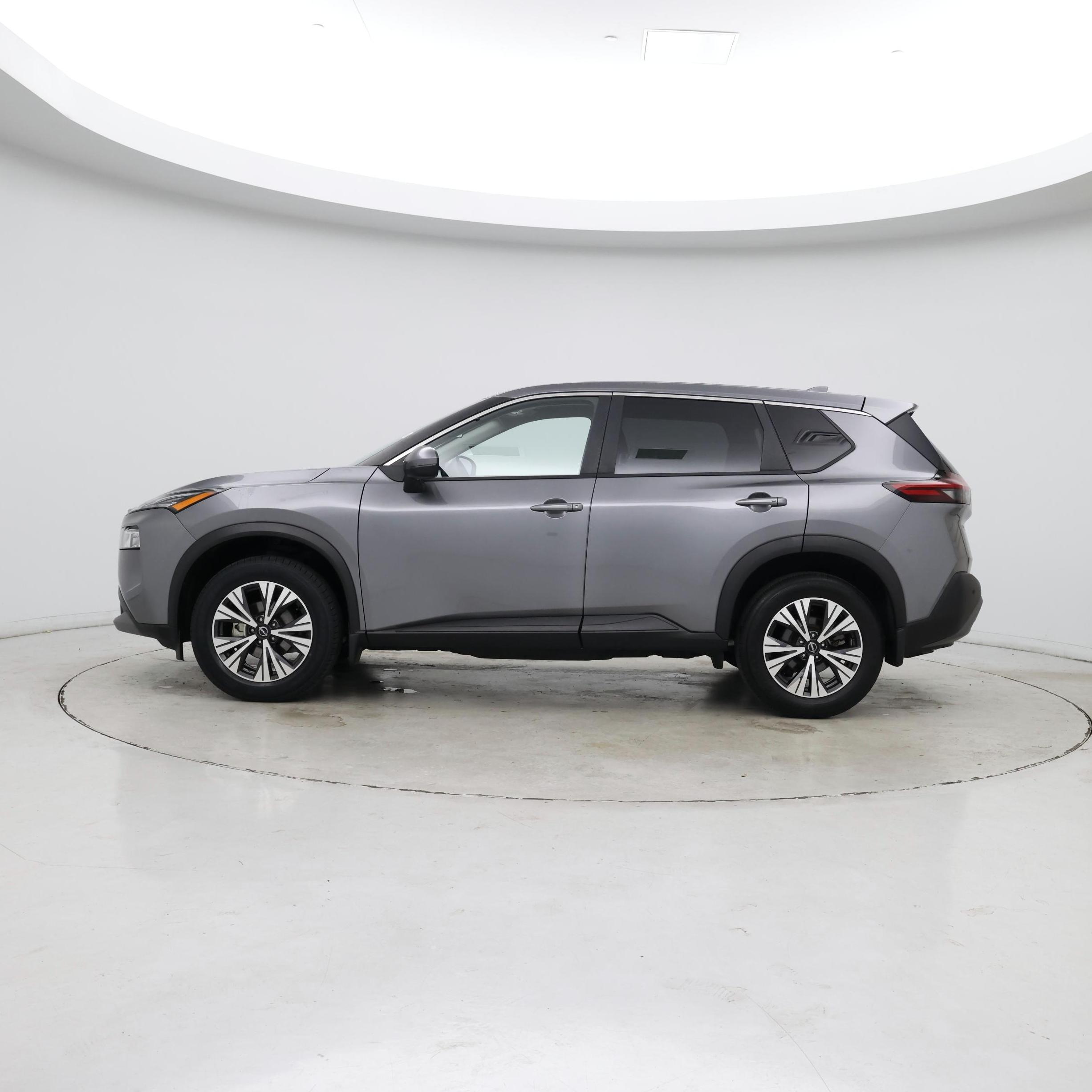 Thumbnail: 2023 Nissan Rogue - 3