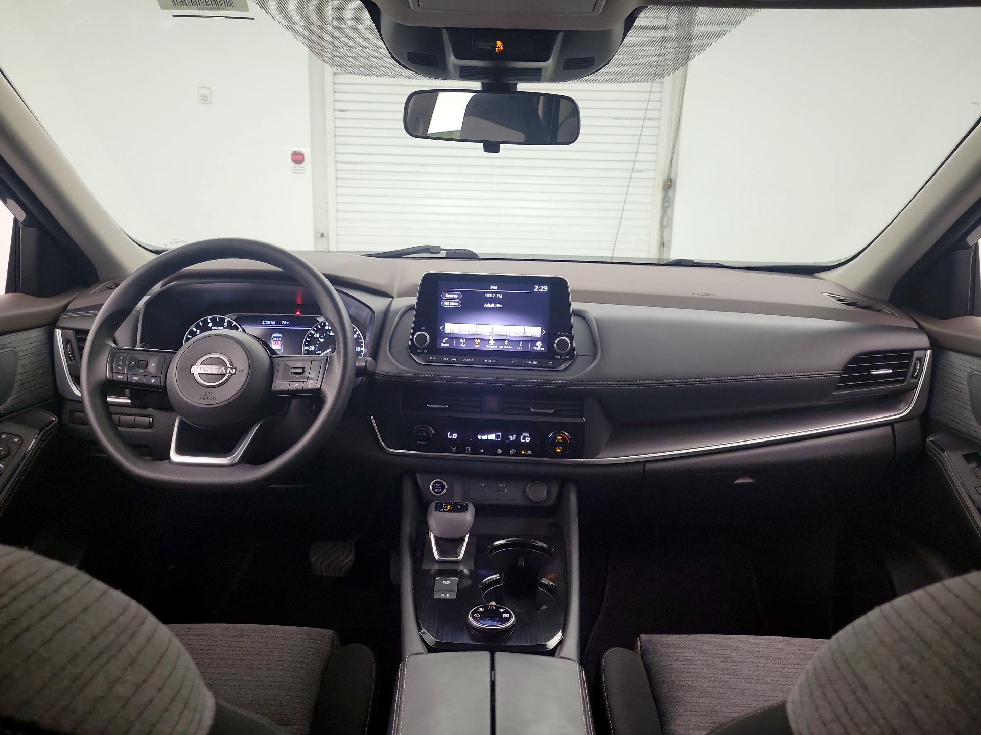 Thumbnail: 2023 Nissan Rogue - 9