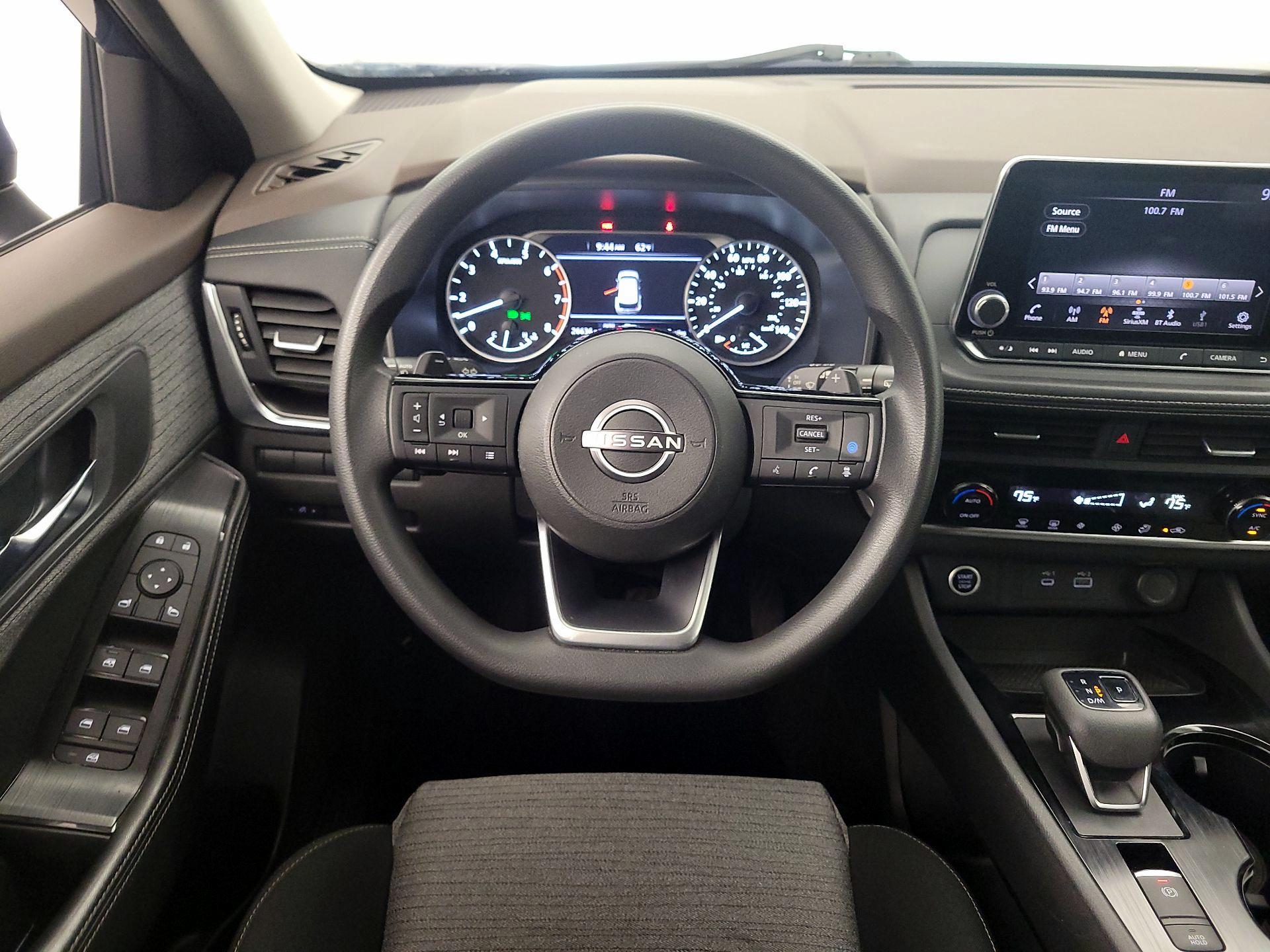 Thumbnail: 2023 Nissan Rogue - 10