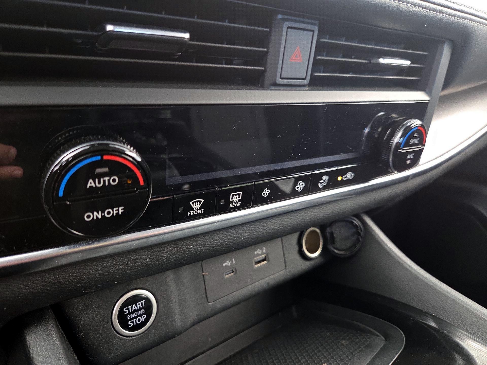 Thumbnail: 2023 Nissan Rogue - 16