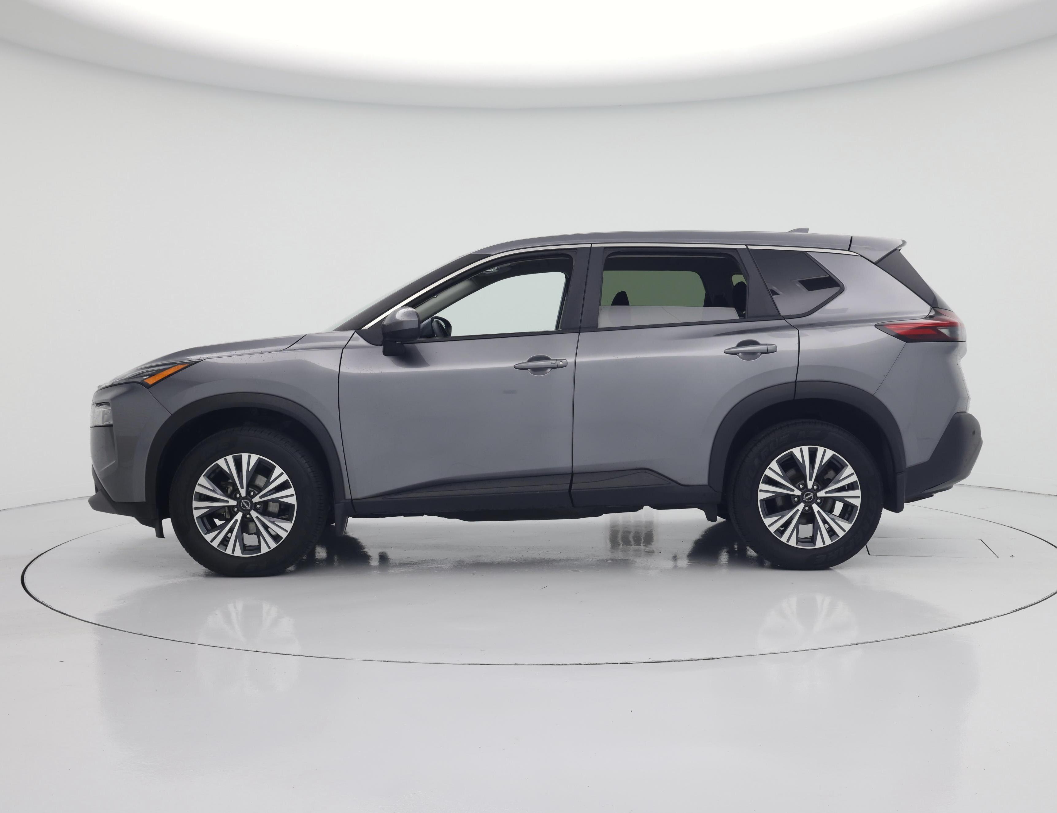 Thumbnail: 2023 Nissan Rogue - 3