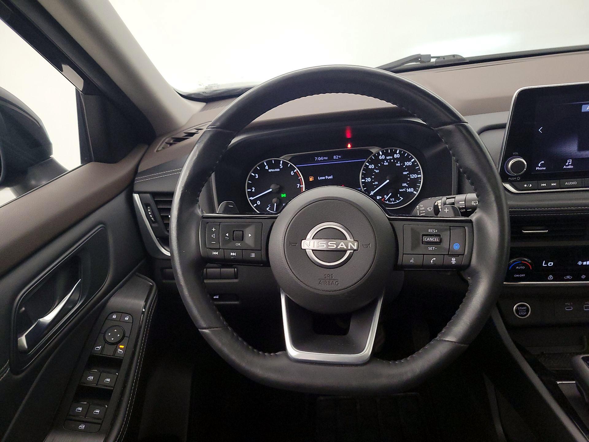 Thumbnail: 2023 Nissan Rogue - 10