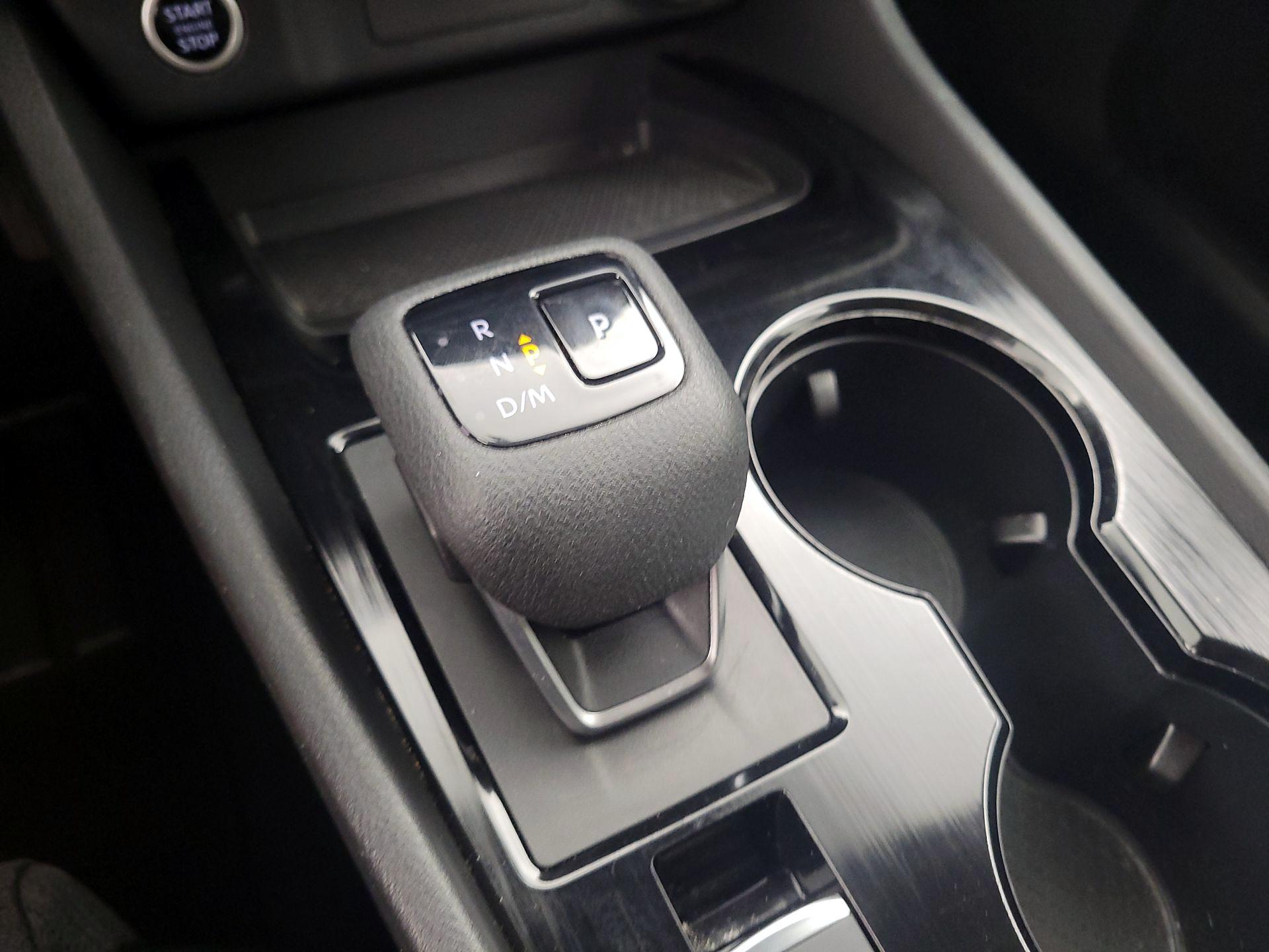 Thumbnail: 2023 Nissan Rogue - 17