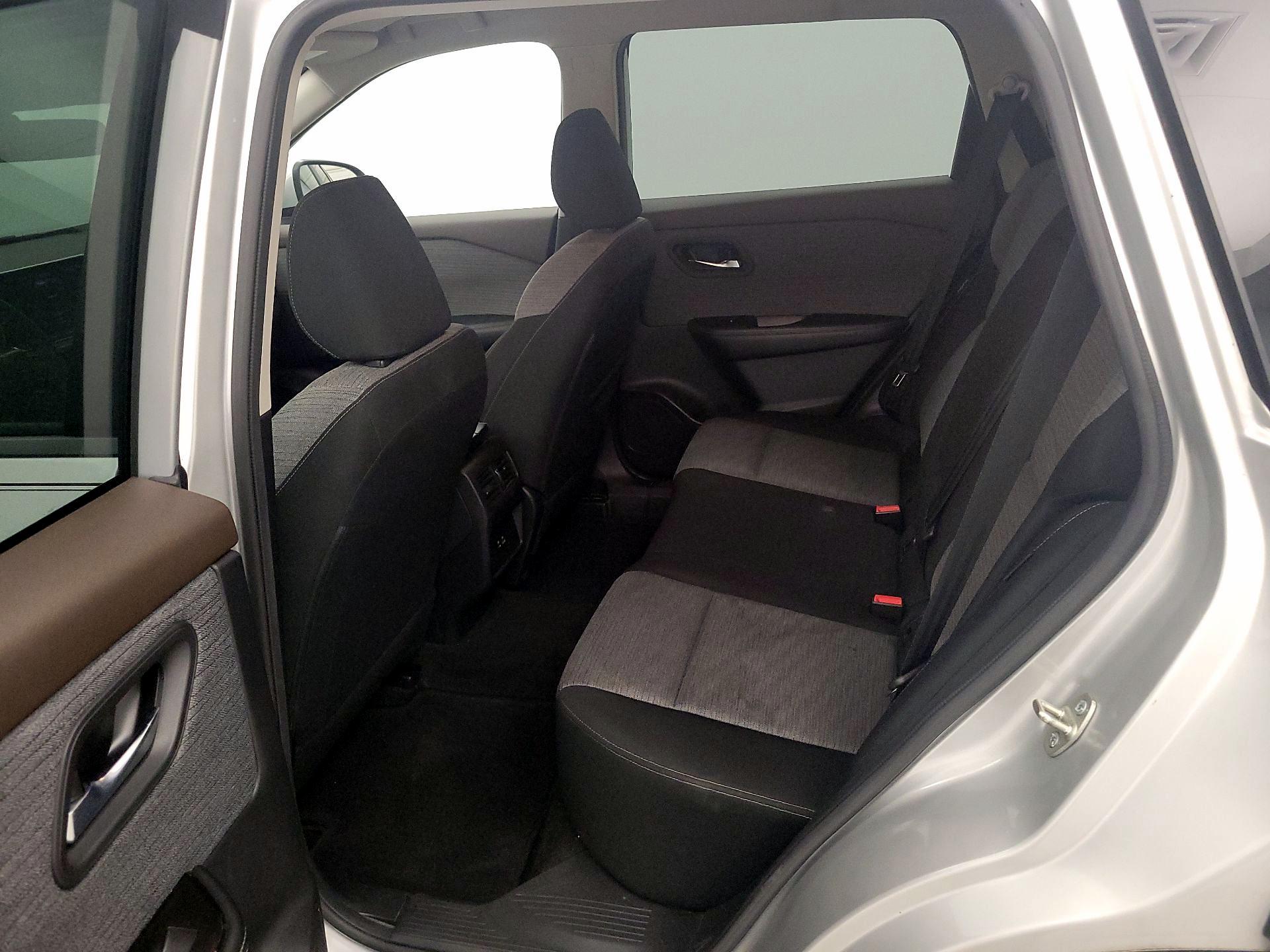 Thumbnail: 2023 Nissan Rogue - 19