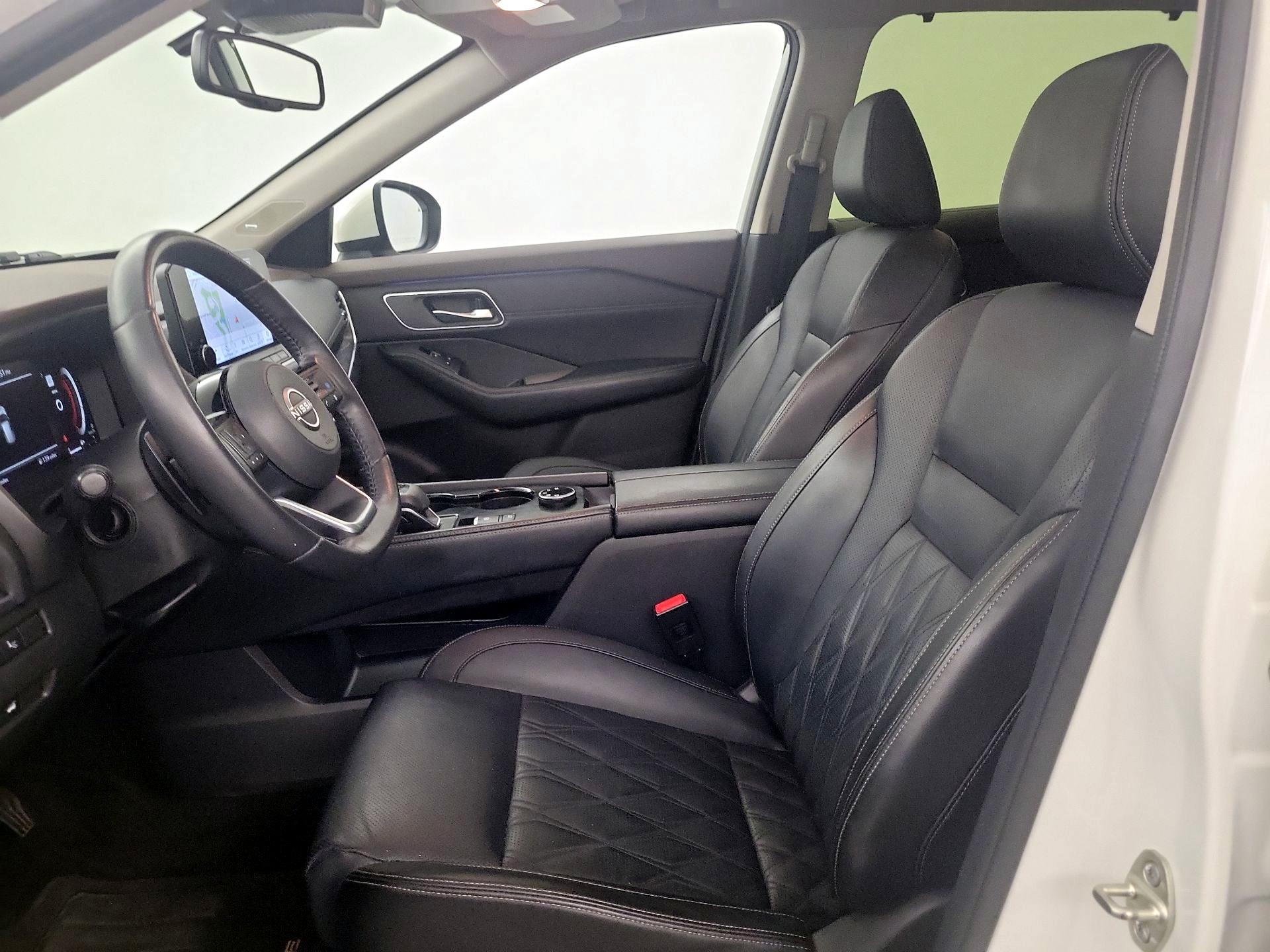 Thumbnail: 2023 Nissan Rogue - 11