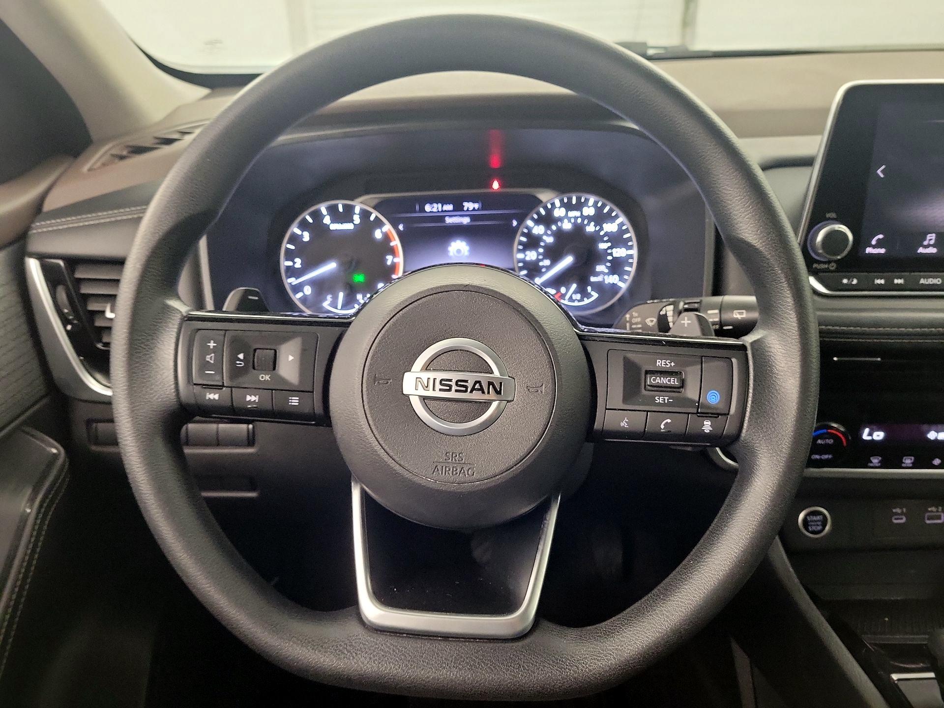 Thumbnail: 2021 Nissan Rogue - 10