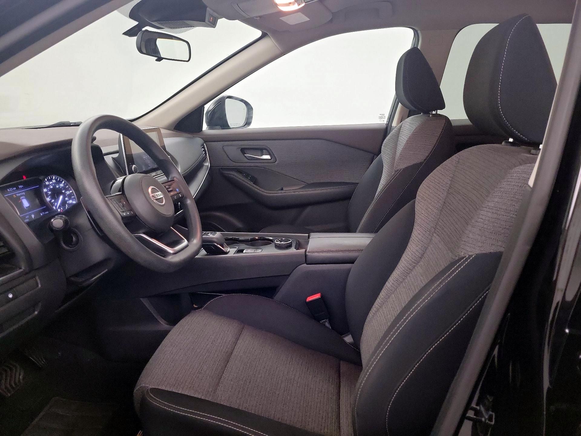 Thumbnail: 2021 Nissan Rogue - 11