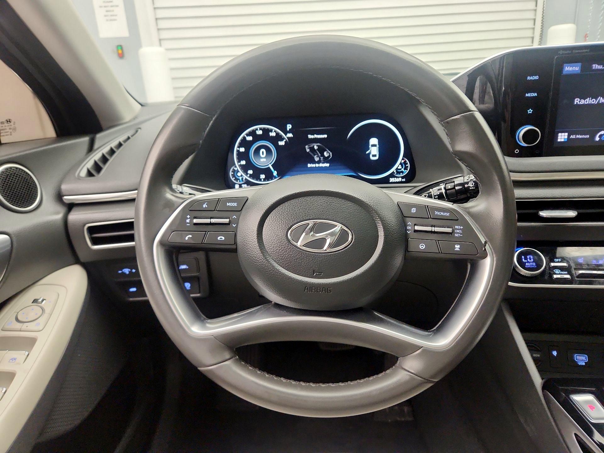Thumbnail: 2022 Hyundai Sonata - 10